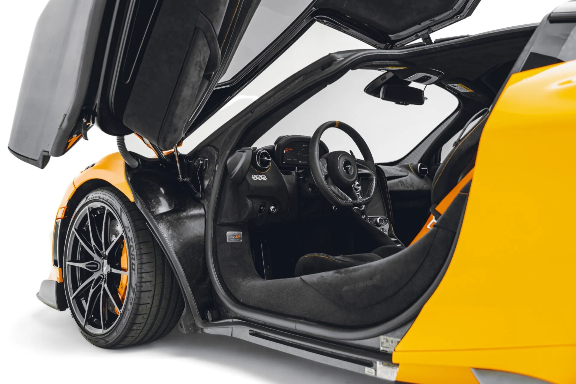 mph038_1699058912_Used_2021_Mc_Laren_765_LT_1781207975_65d87d86bd