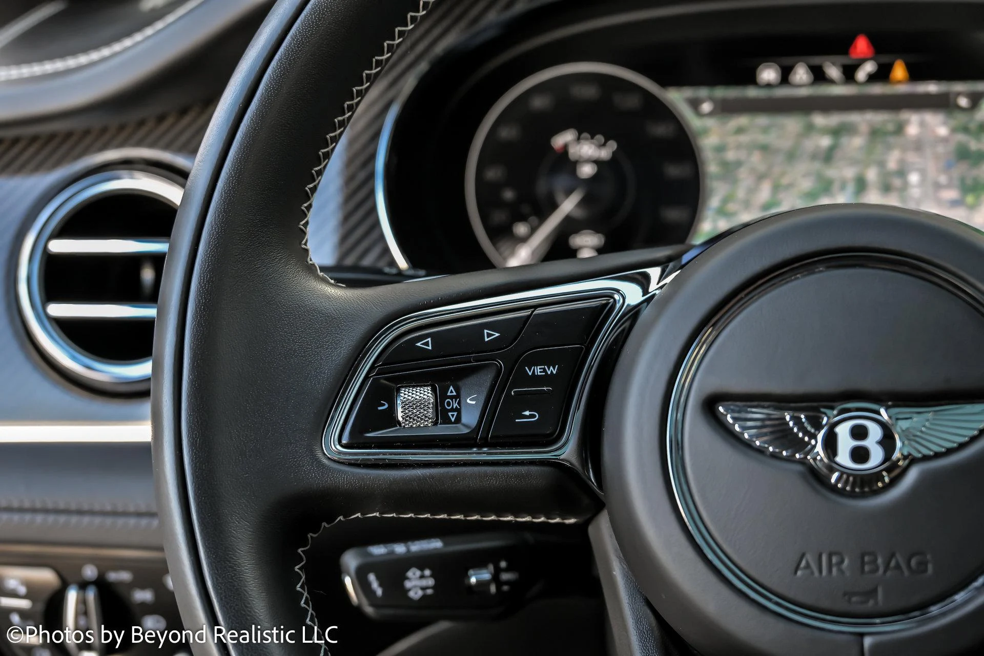 mph038_1718326741_Used_2021_Bentley_Bentayga_V8_First_Edition_1762852465_5fac97c189