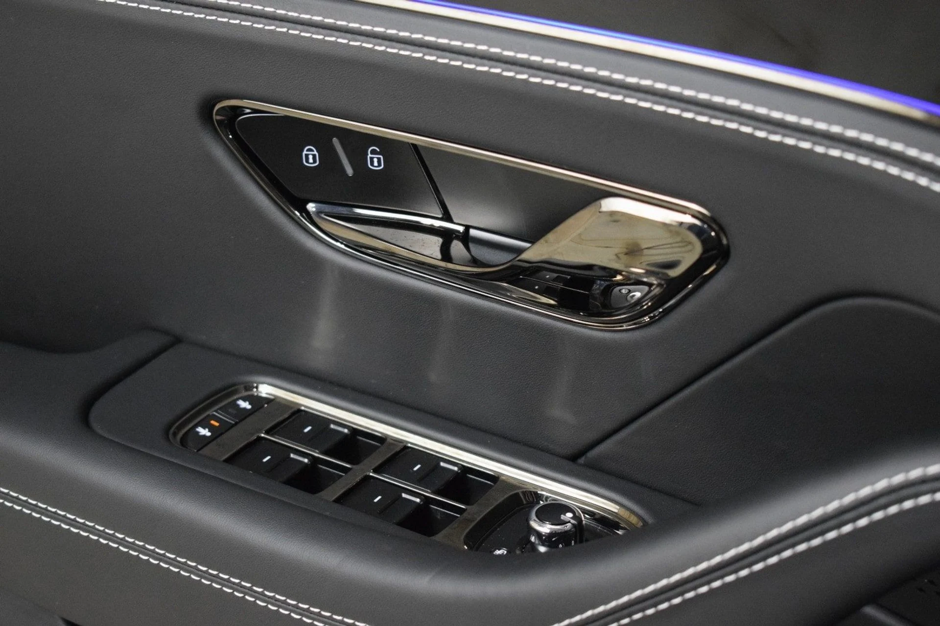 mph038_1720974069_f5980a1d097d7309d5ab1eb68b40dbf8x_39df4512c1