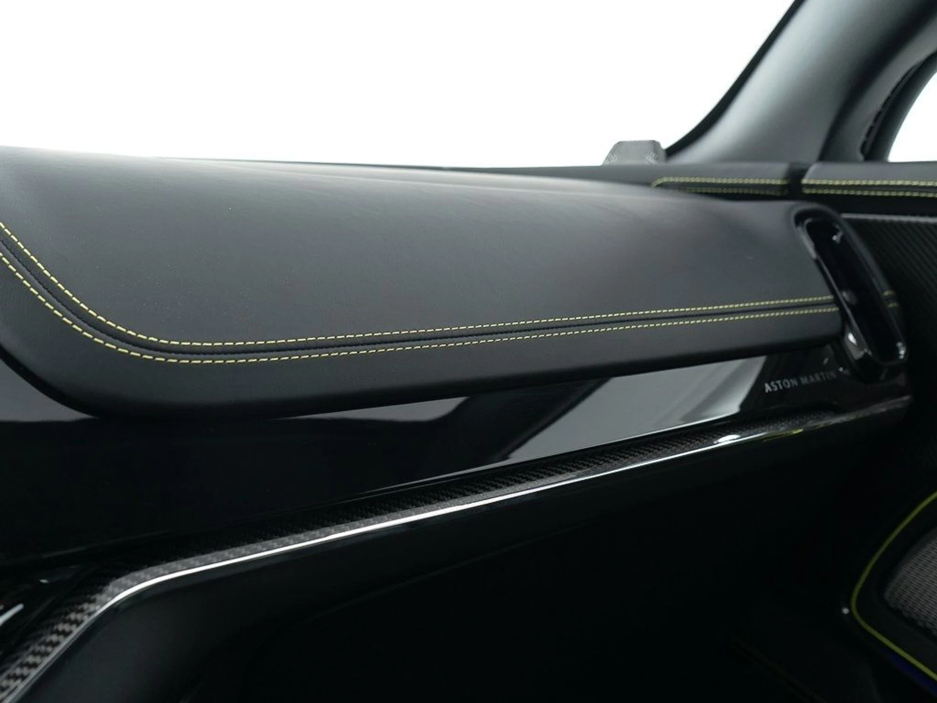 mph038_1729655656_084c3d701c9b03f03d60912705a71e84_d9c9243cc0