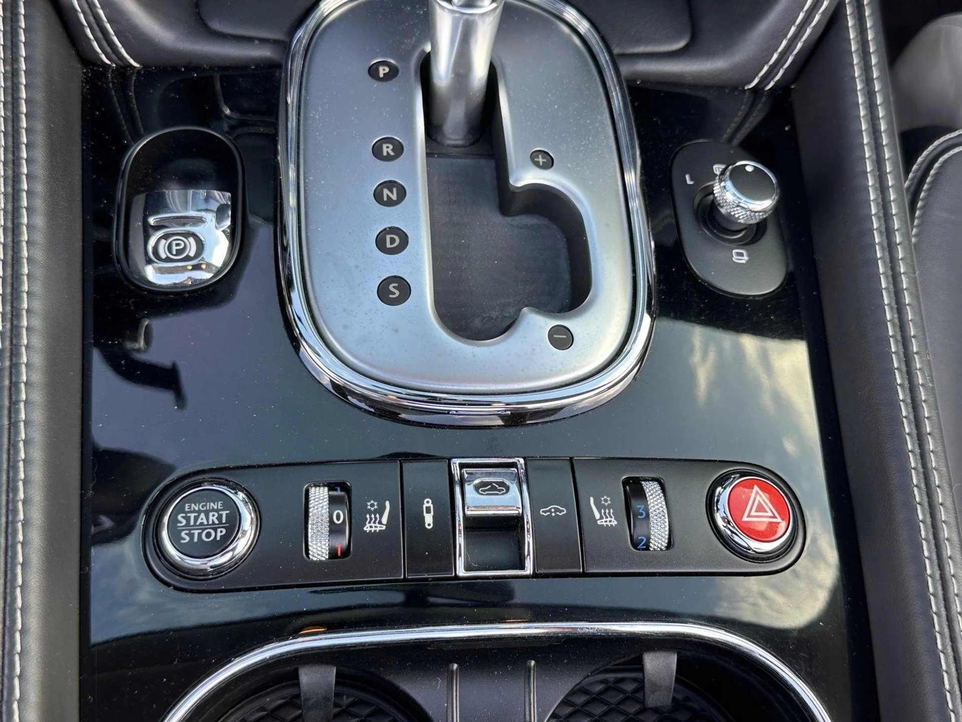 mph038_173356017_8aba3f133ee759a0516074116d439828_b30a07f0f2