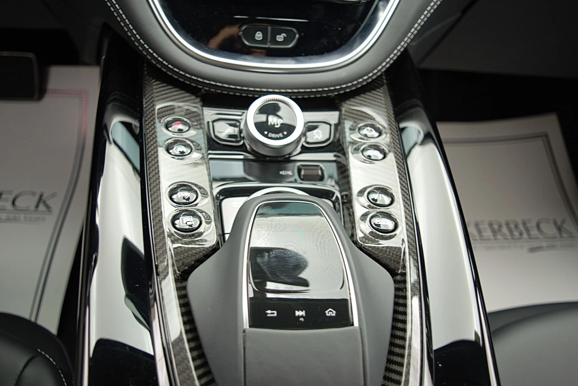 mph038_1735423916_Used_2023_Aston_Martin_DBX_707_010c9d172e