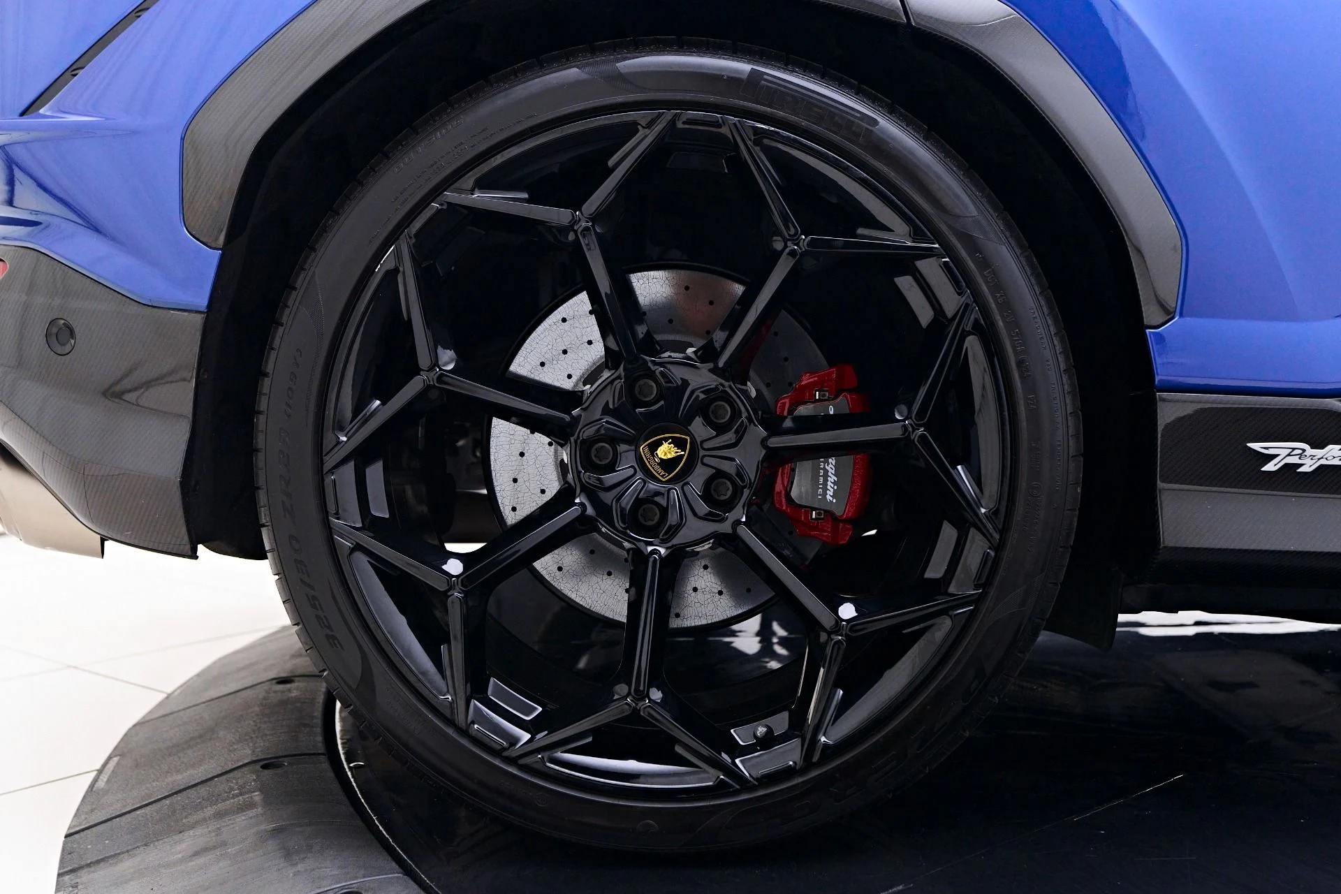 mph038_1738000351_Used_2024_Lamborghini_Urus_Performante_1751408326_07b6759fb4