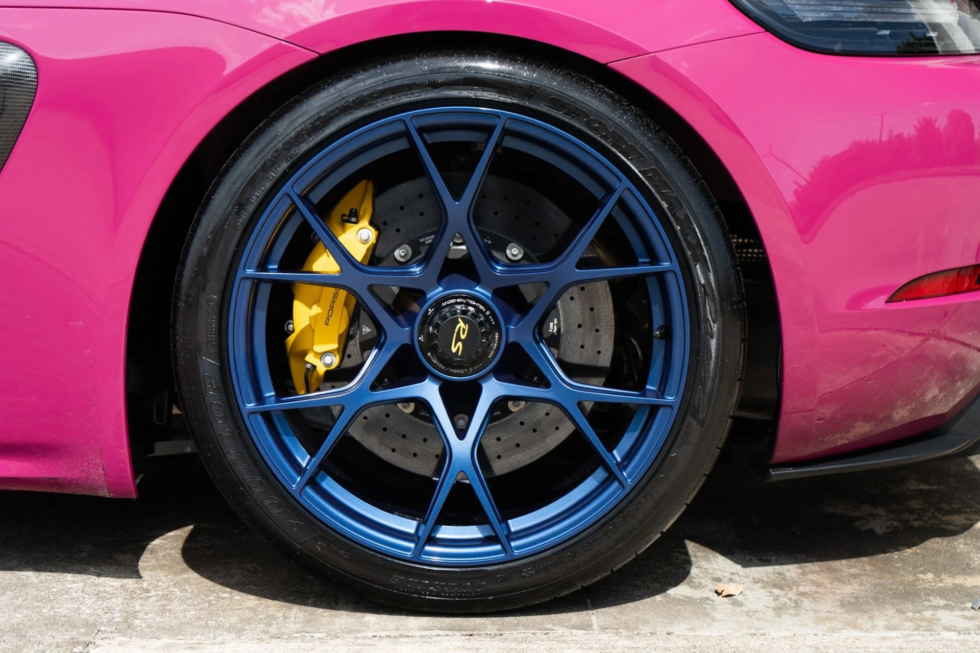 mph038_1739114064_Used_2023_Porsche_718_Cayman_GT_4_RS_1784933919_9177327d3c