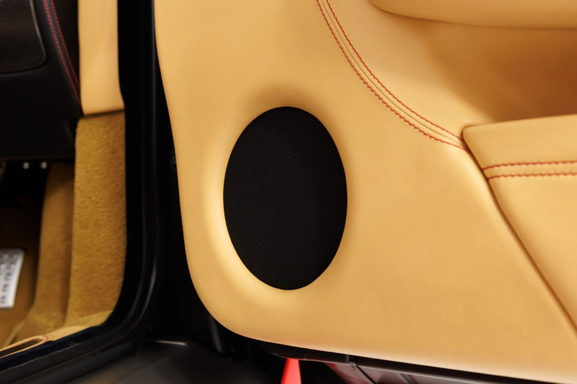 mph038_1760198628_Used_2007_Ferrari_F430_Spider_1775860932_2e8319cb65