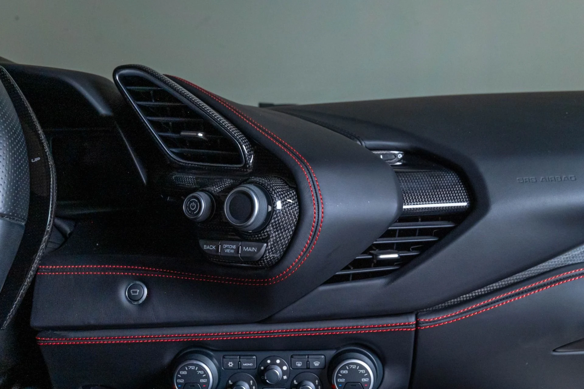 mph038_1767806_Used_2018_Ferrari_488_GTB_1785189078_b4b1aed31b
