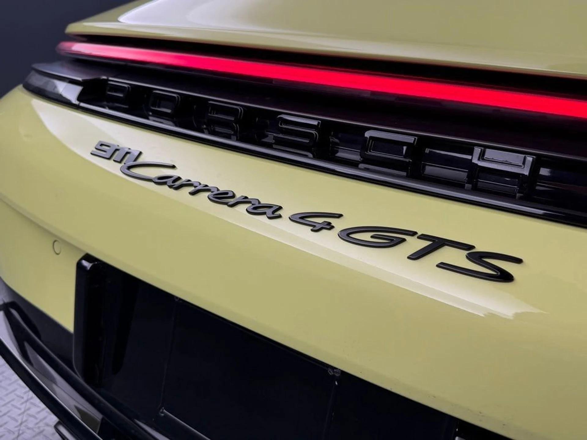 mph038_177196584_b3f1c4396154732f26a10db09b96e759x_f3acf63e12