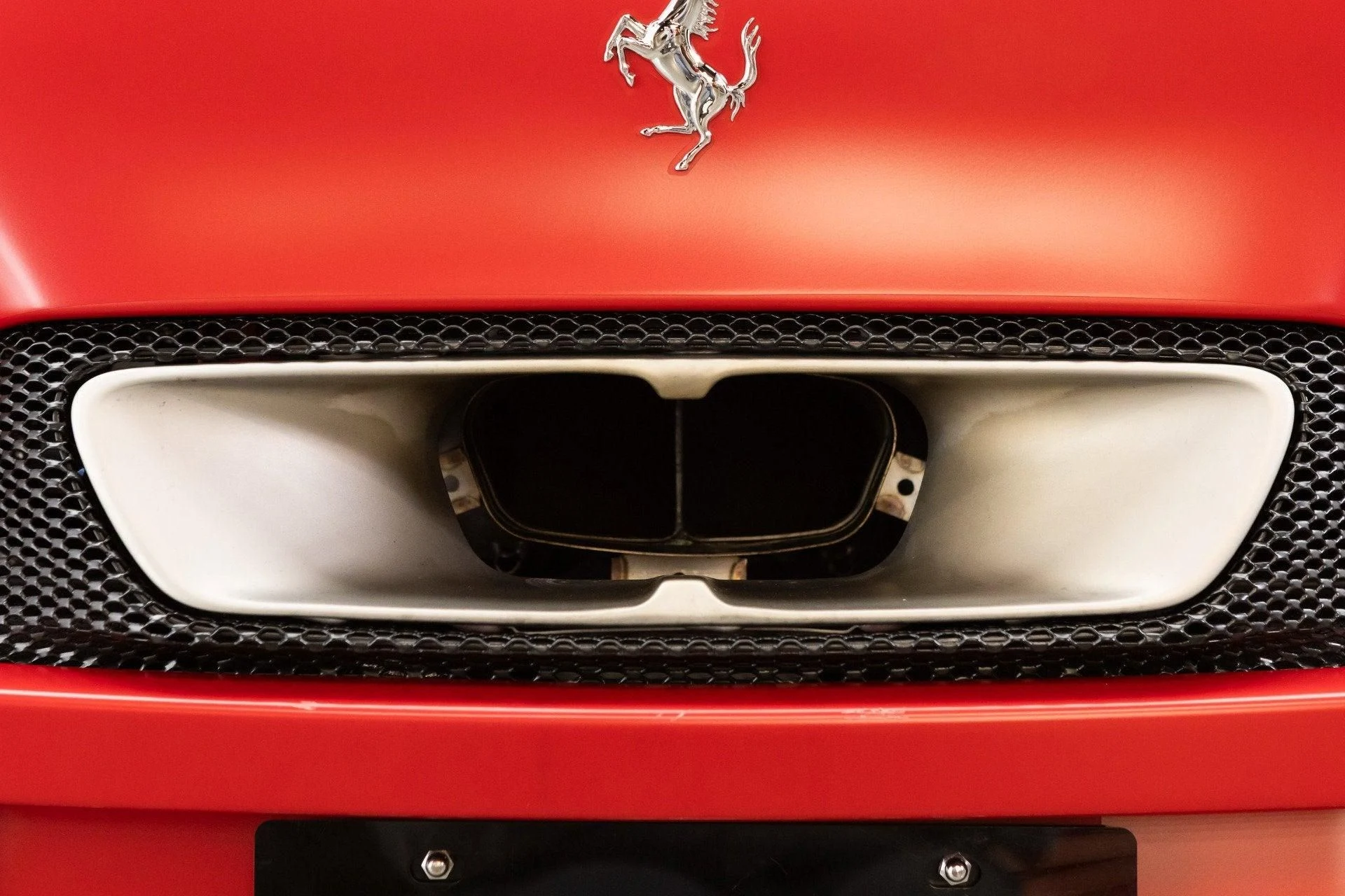 mph038_1773770307_Used_2024_Ferrari_296_GTB_1777367540_1a890ea272