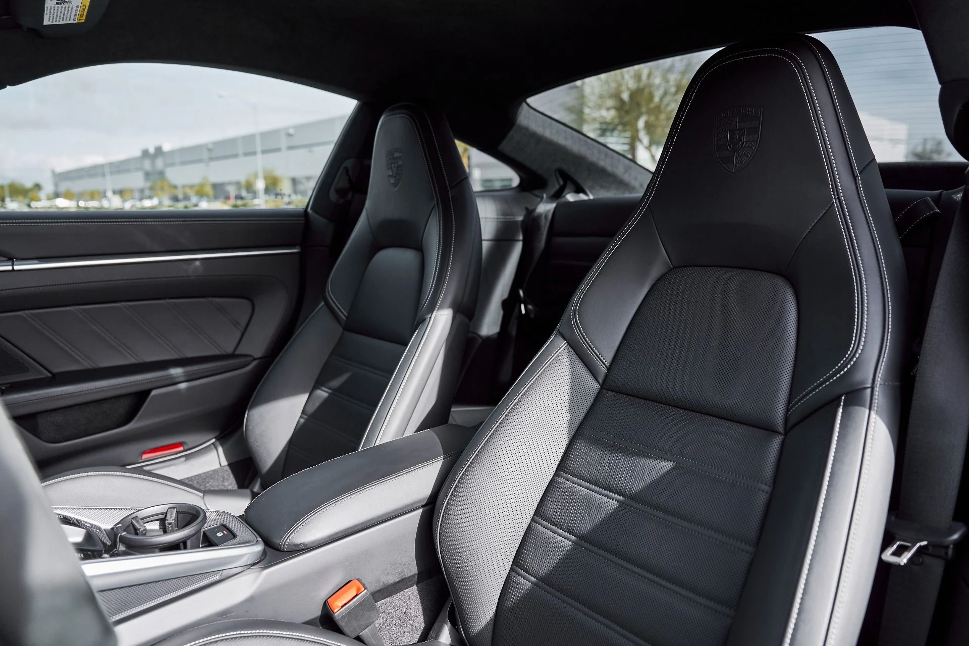 mph038_178283344_Used_2024_Porsche_911_Turbo_1767745759_55afa71c8d