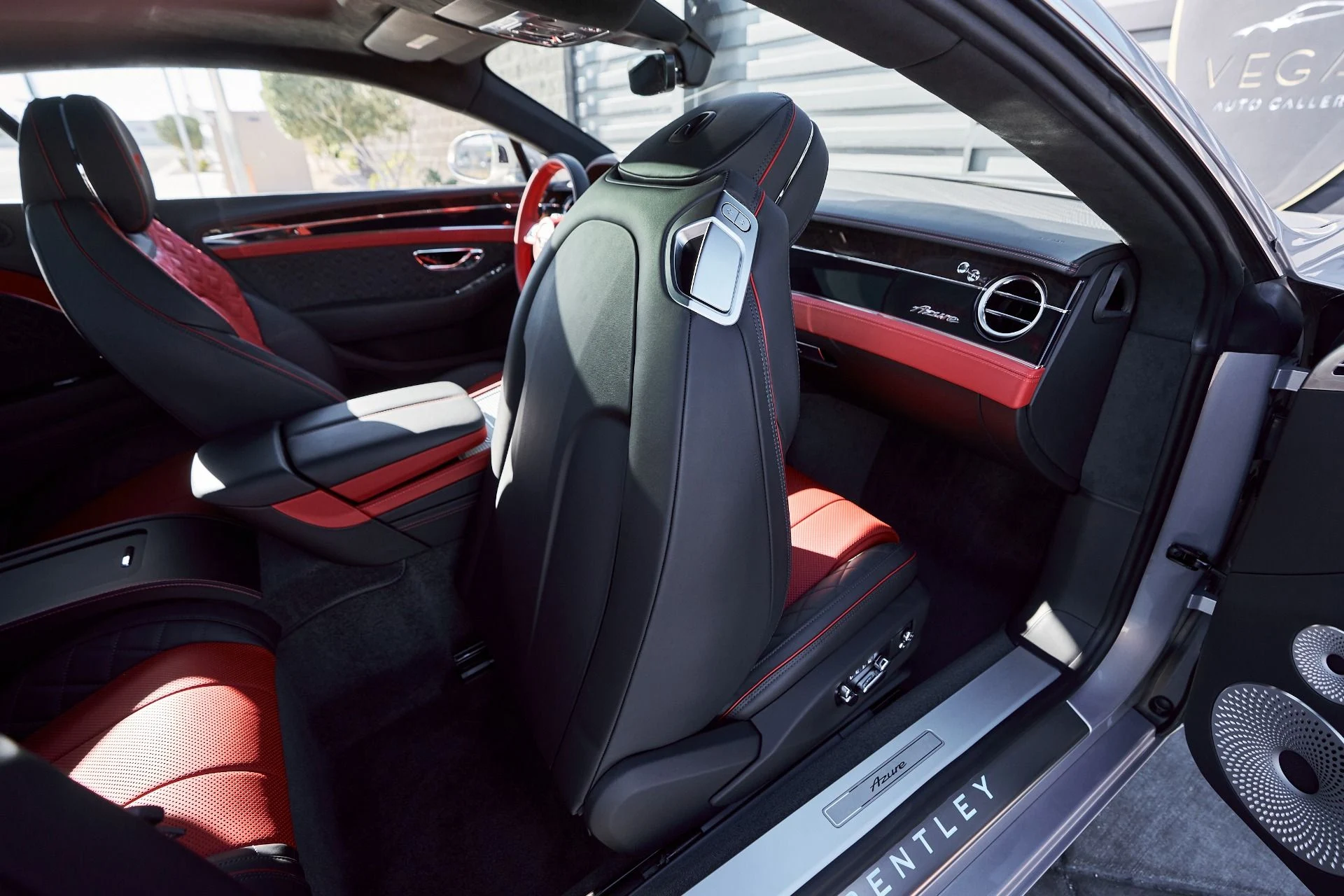 mph038_1784866329_Used_2023_Bentley_Continental_GT_Azure_1764903605_de6b03f264