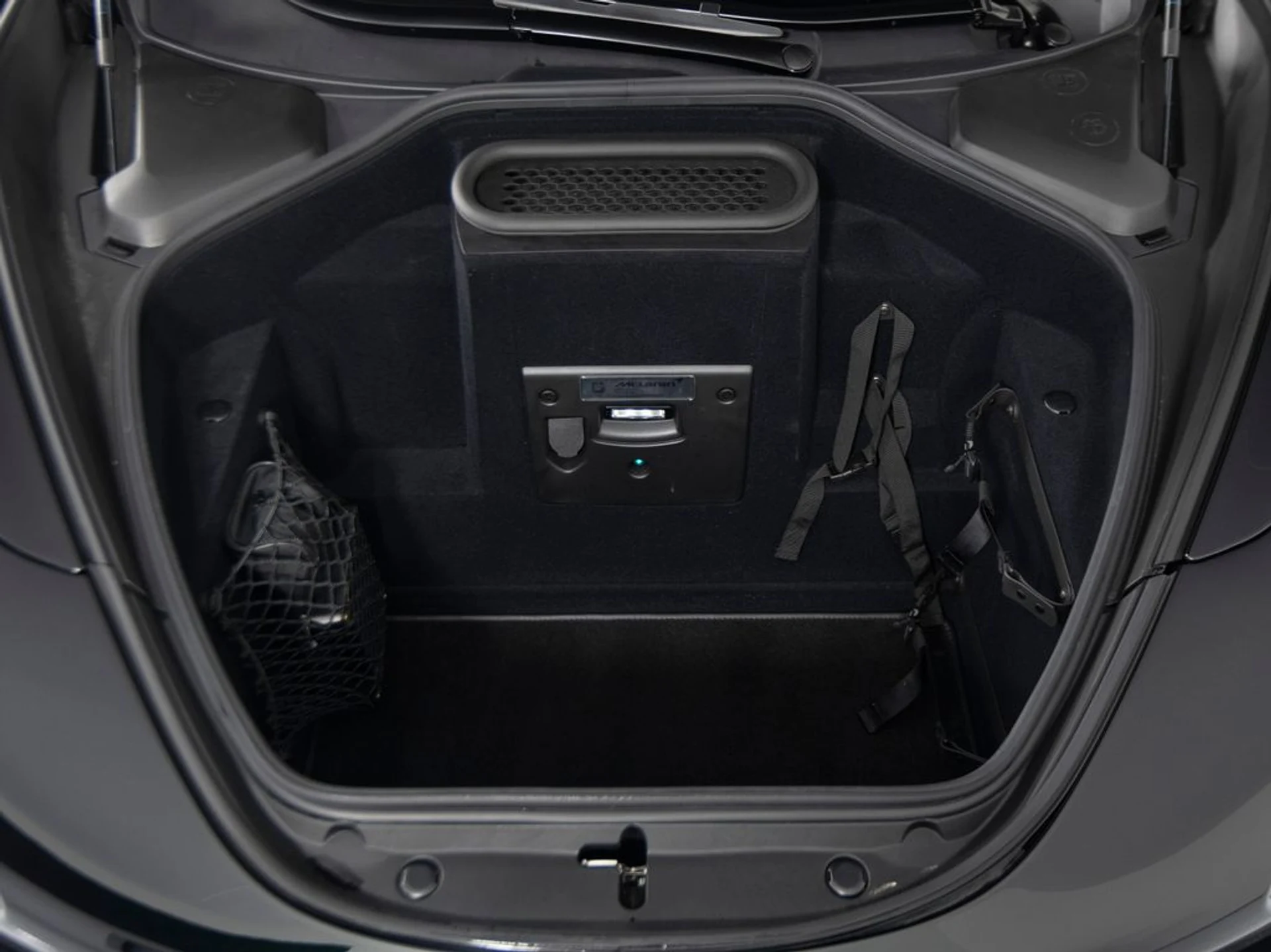 mph038_1791214505_e881dabc388da101c89fb8788a9538dax_bc935deaf3