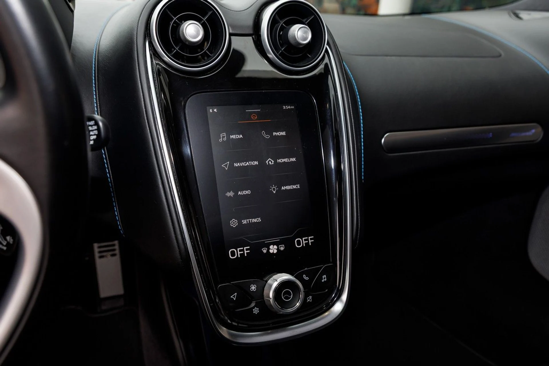 mph038_1793756096_642_p39_l_147850f806