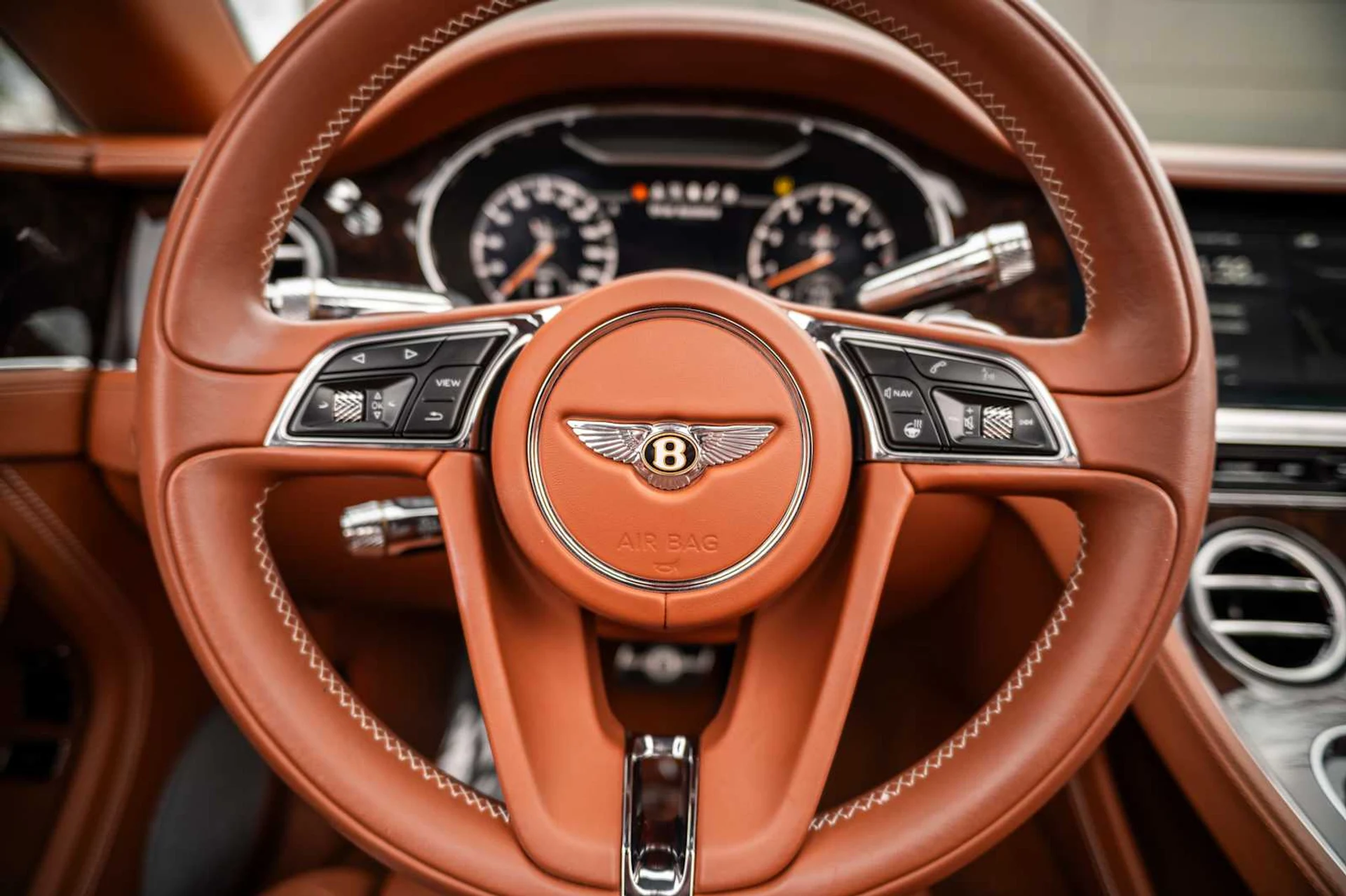 mph038_1795609345_daf1e6a8e7db598099134987ee93ddb0x_0bbcb3d579