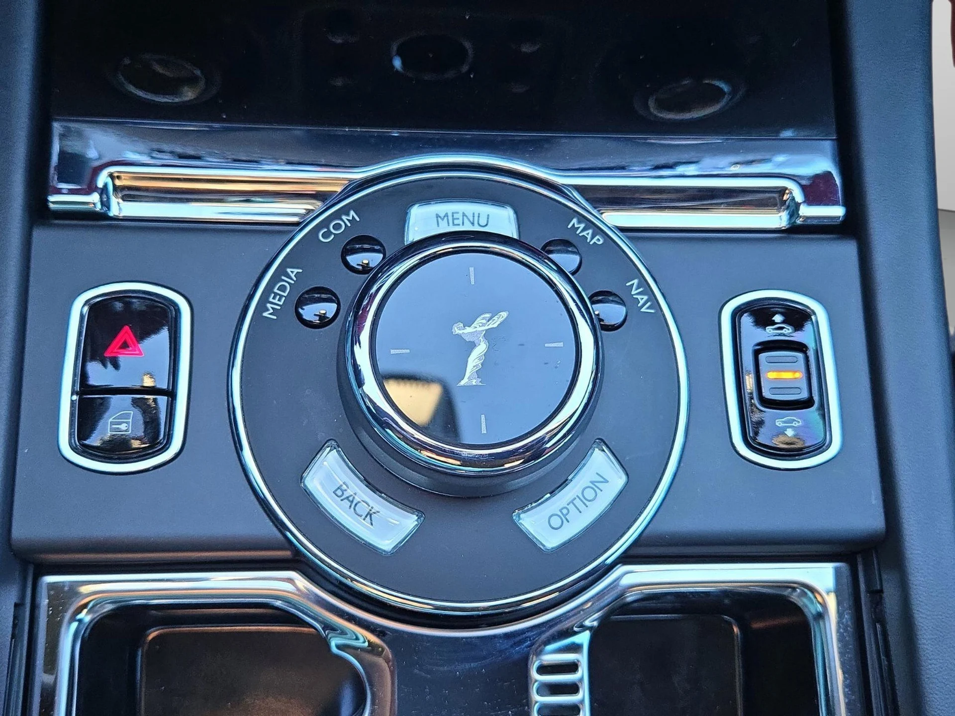 mph038_1796741787_9a69d11f755d4205f1c1982907065316x_19a6f300c1