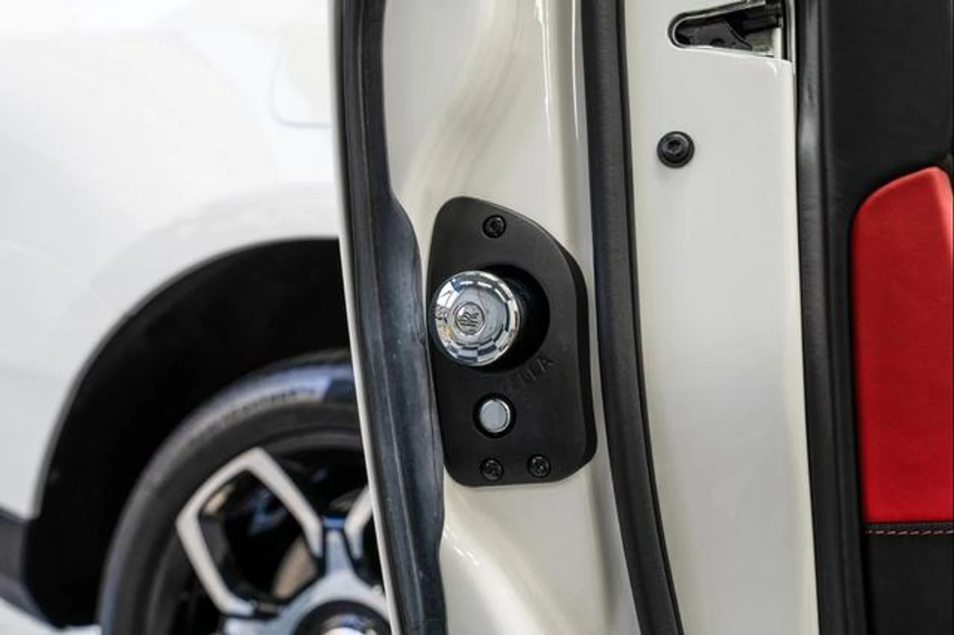 mph038_1805544377_7zco5ls_Ao_J4_K_Vx_V_Ob_Mc_B7w4mc_L8_4769a0d407