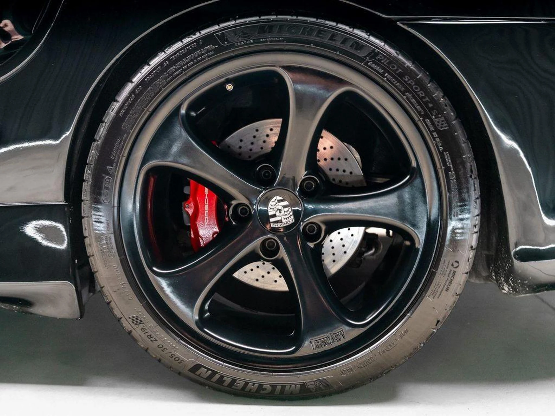 mph038_180793382_Hq_H14hs_VS_Och3xm_F21_HD_1_ZK_Qs_Bg_797caacb0d