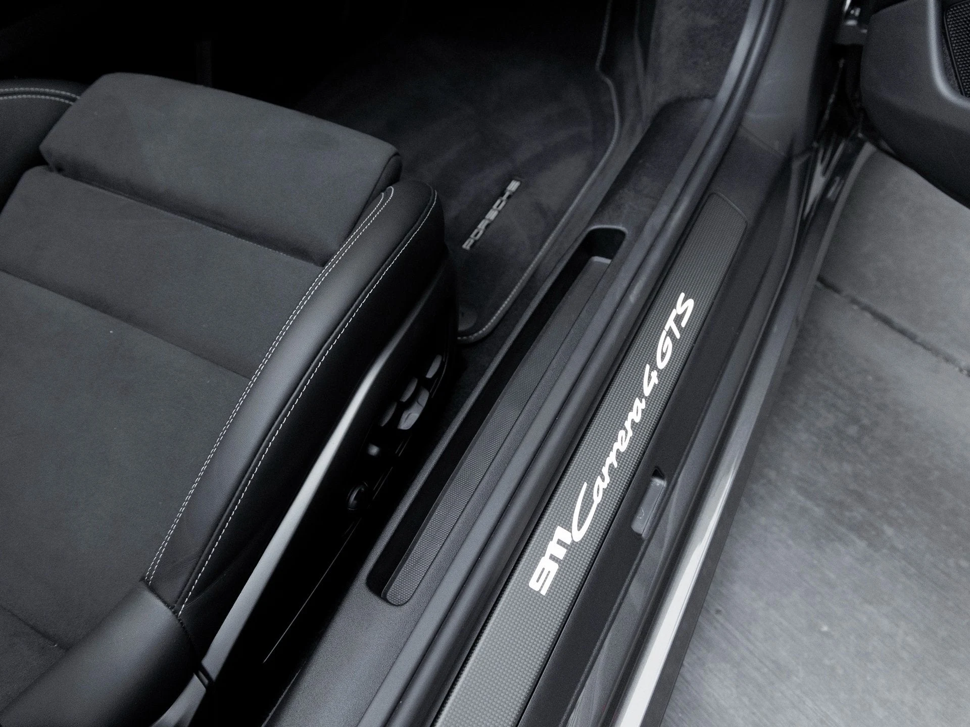 mph038_18090578_39_f6de4b186e