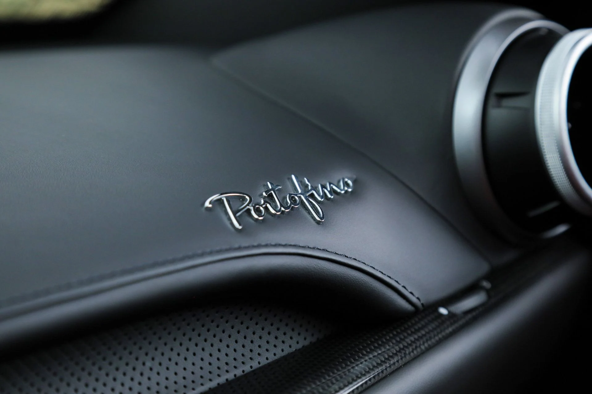 mph038_1811741941_e9ce08601cd34f854724f4c4078835e3_0dd087a01a