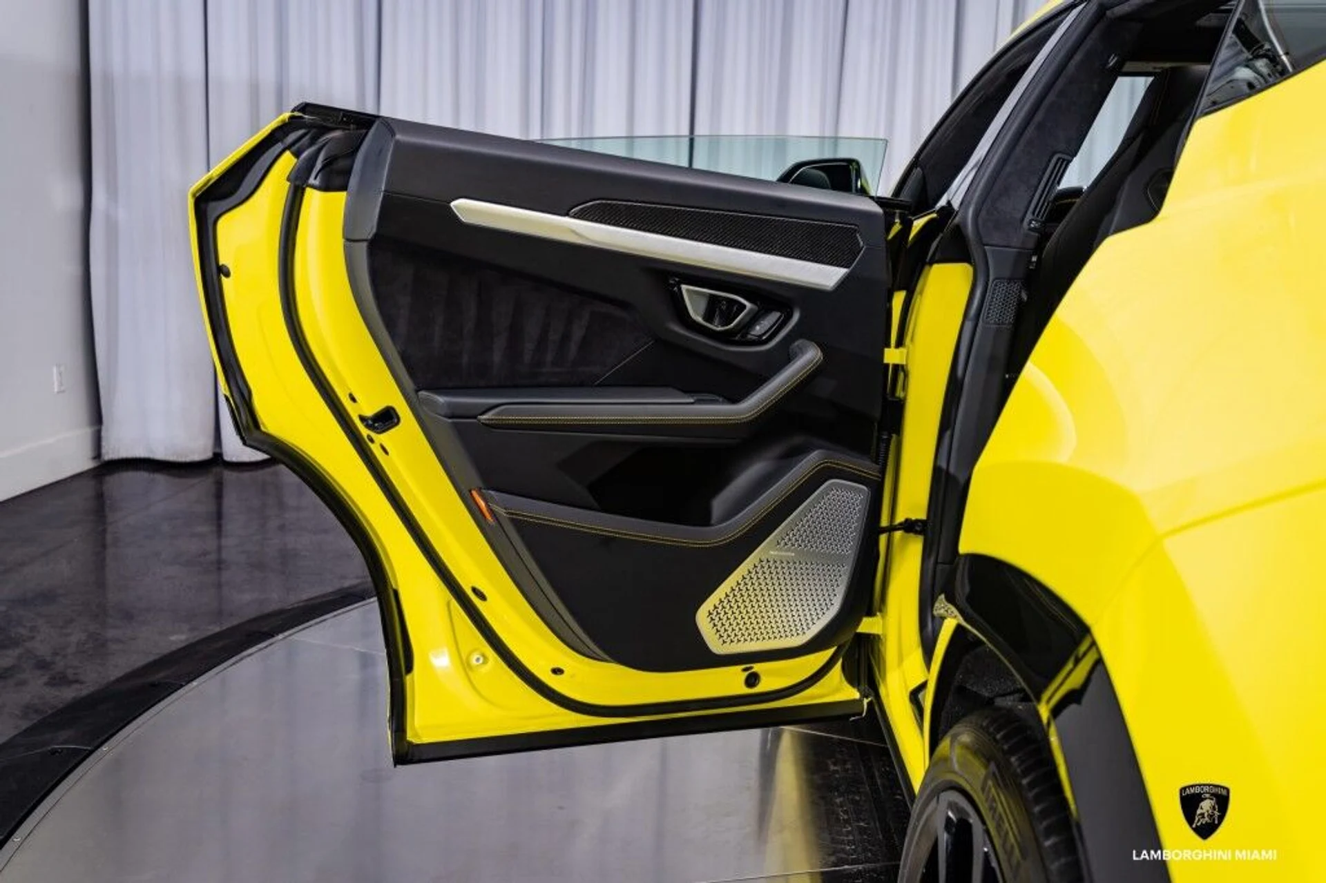 mph038_1818400891_b17b5110eefa378689d90124f83af647_db77c433ec