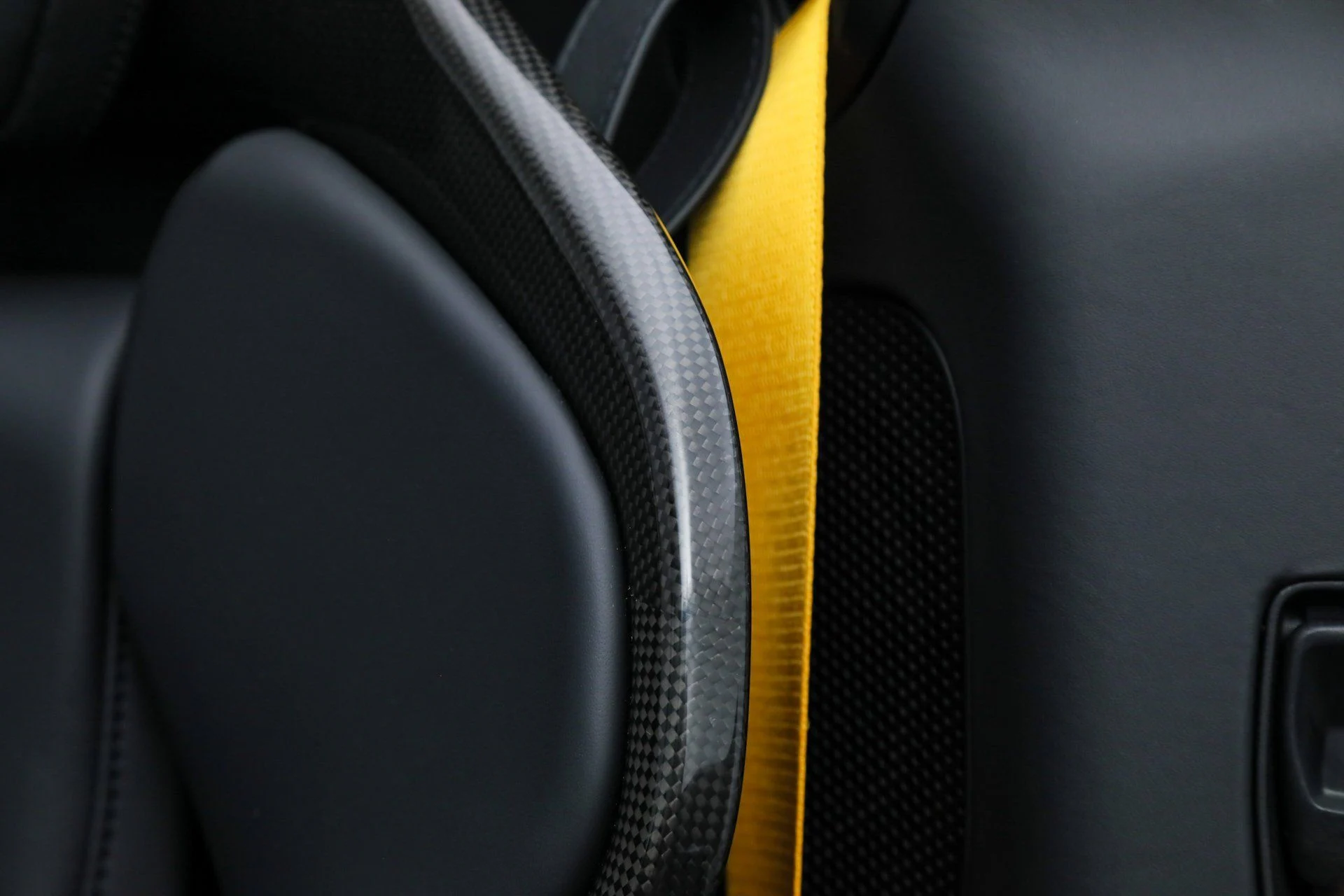 mph038_1828077930_ea01c6e93c6a2605bba5e6b8441dd114_29a274621d