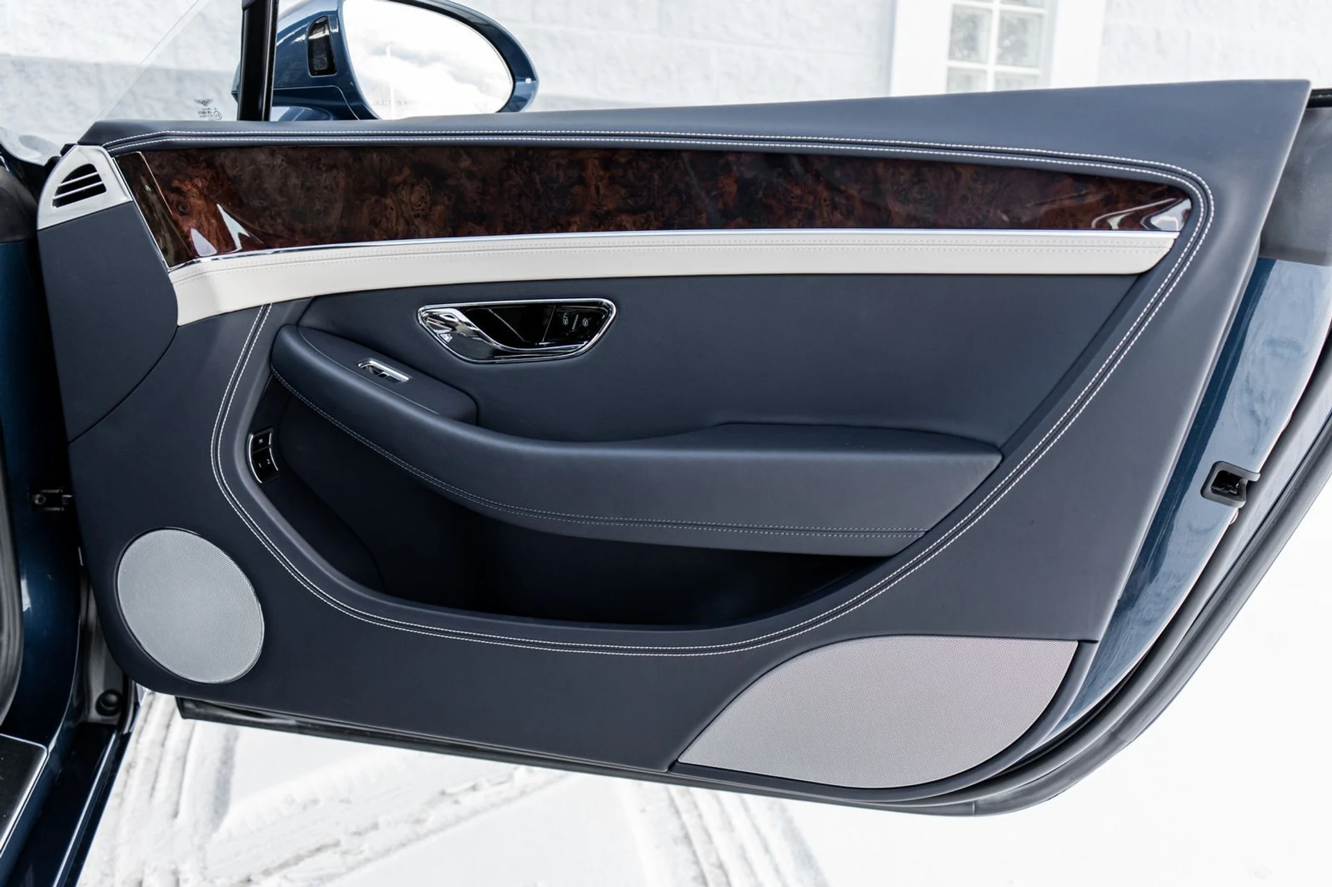 mph038_1833965726_c32caa13_9c1a_4d75_b3ef_35345b419ef5_2098951d54