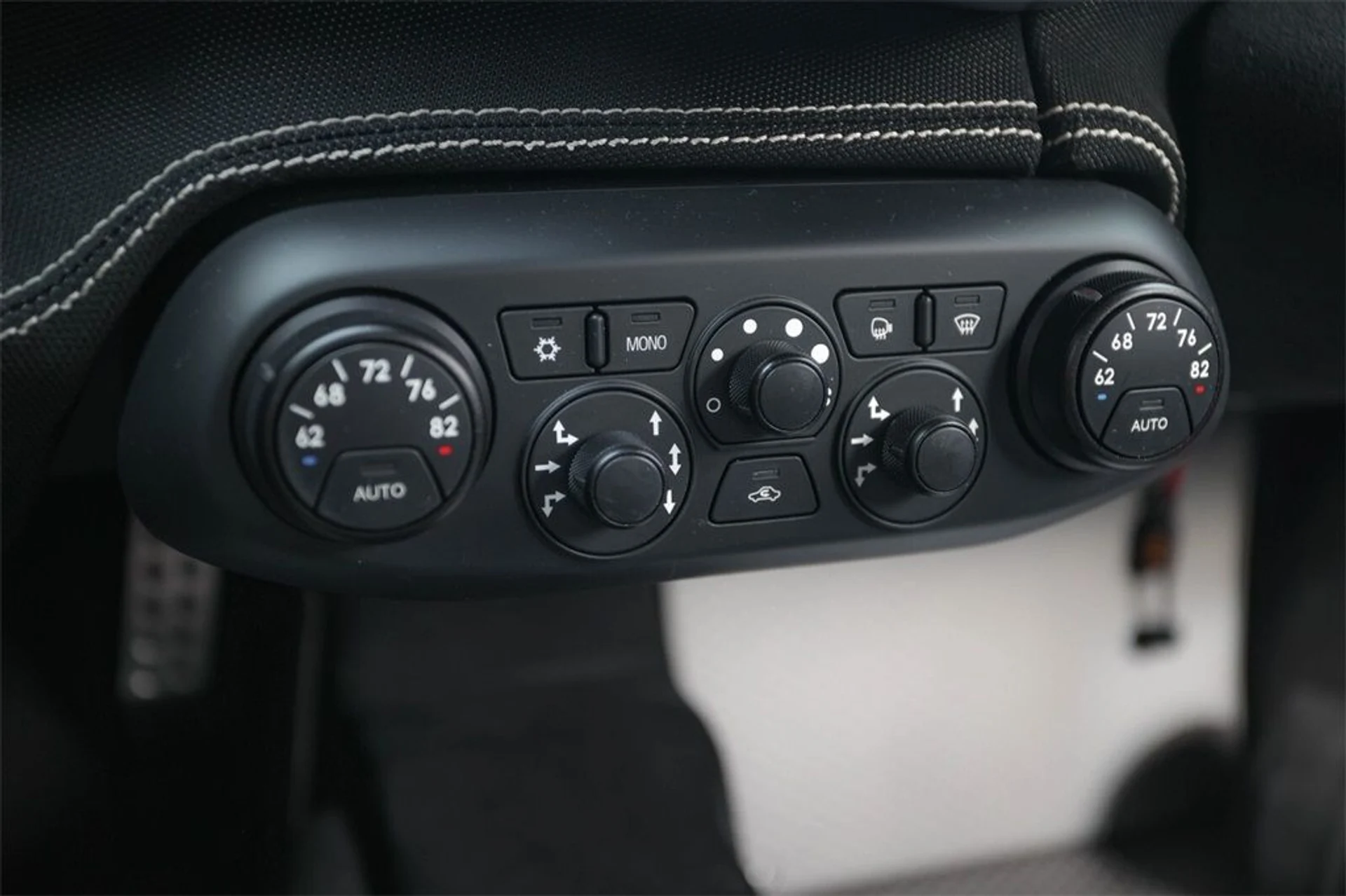 mph038_1848027192_fe18d43d3aaecf8cd8298ea214a2a257_000dcb5dac