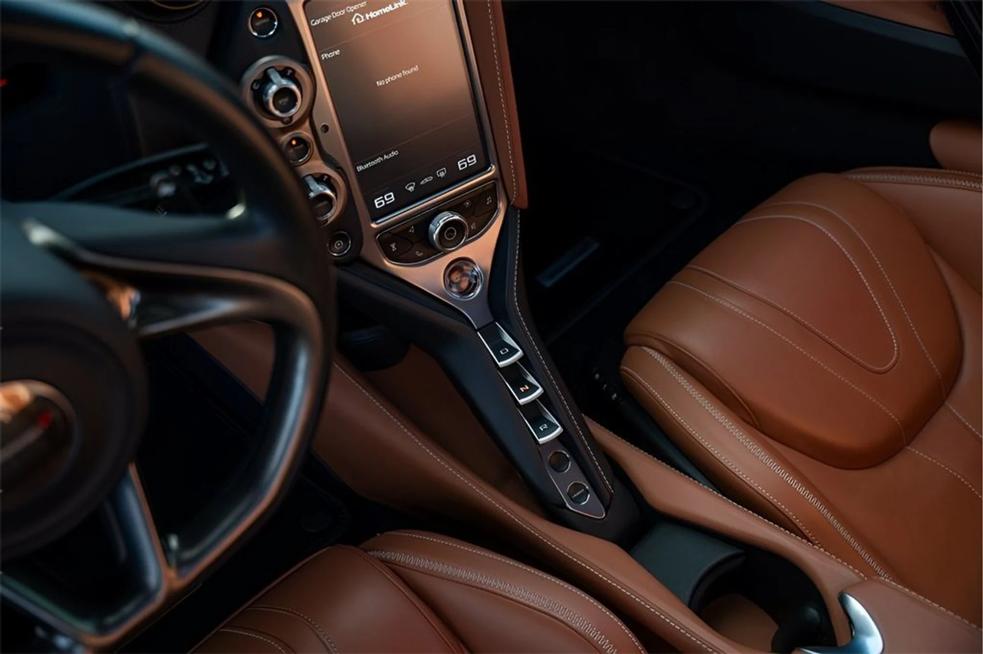 mph038_1851988730_image_40_02972b40a3