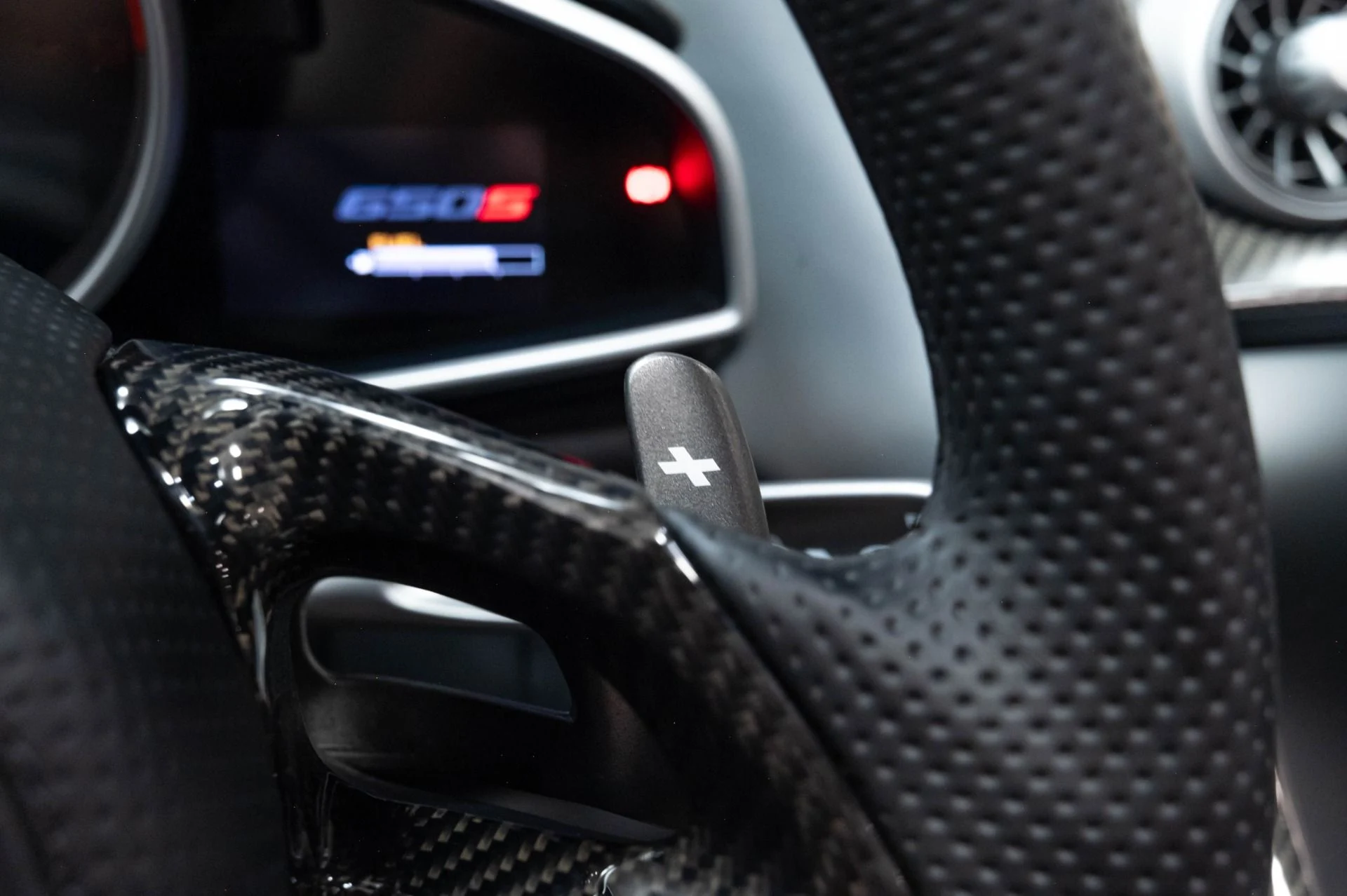 mph038_185541792_Used_2015_Mc_Laren_650_S_Spider_1784647983_f0010f1f08