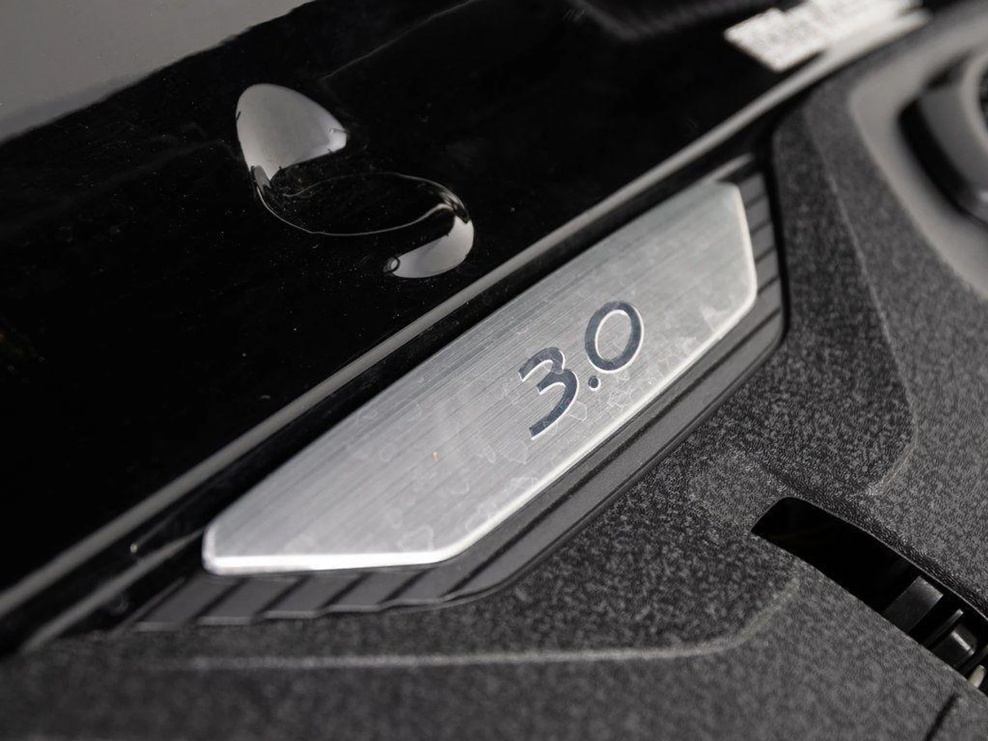 mph038_1856499212_wp_Cnf9h_Q_GYE_1_Aw_O_Ozs_Cyd546_Bg_c6bf406873