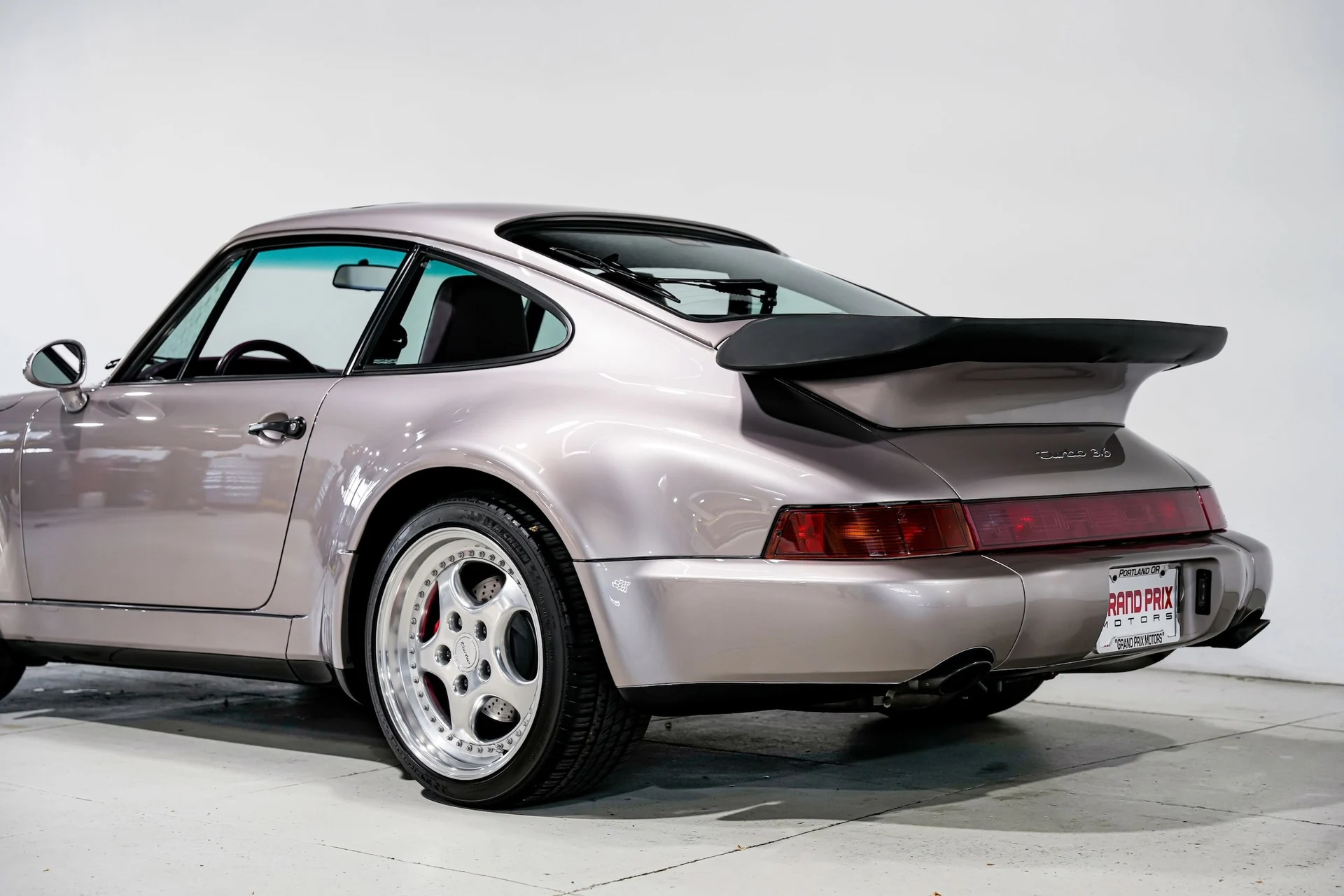 mph038_185678352_d5085a3ef0e597f83cd3811eec429b75x_c8698c5ff1