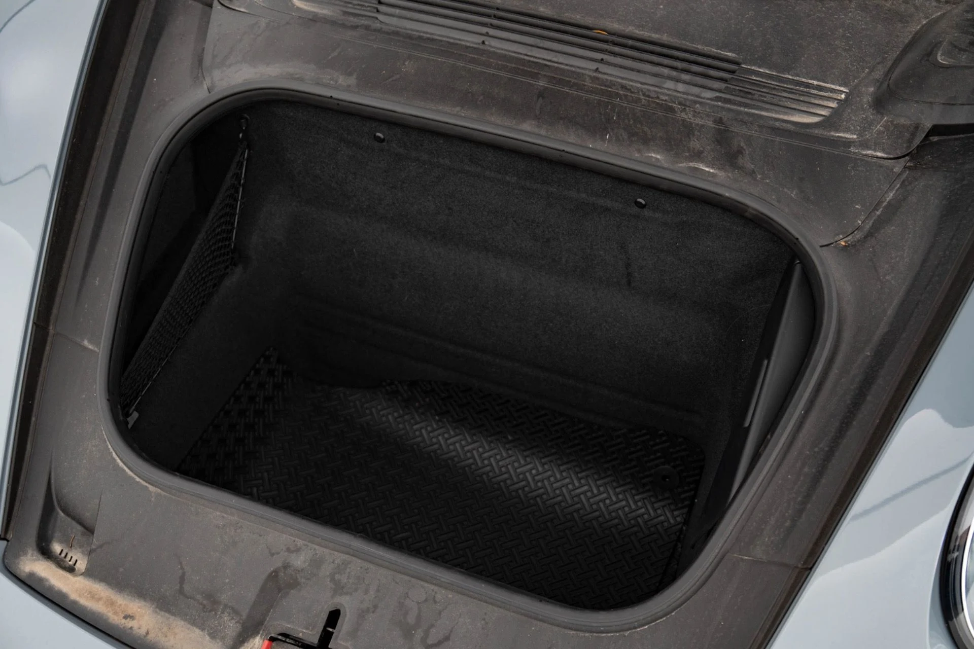 mph038_1873631827_Used_2024_Porsche_911_Carrera_1774628149_b45d9c8cca