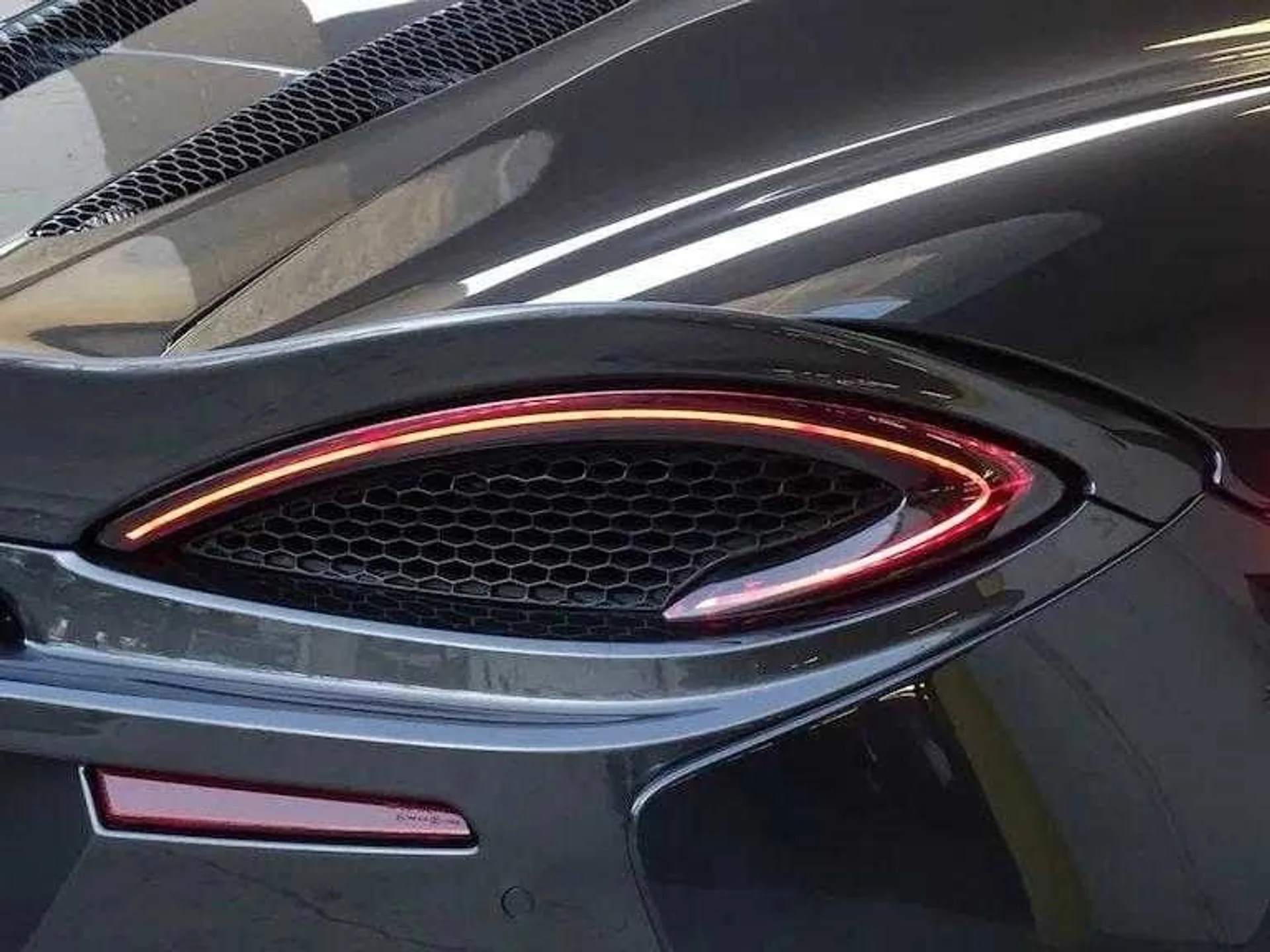 mph038_1929451989_fdeef801d6aecc21004748d34f4a6563x_5756111394