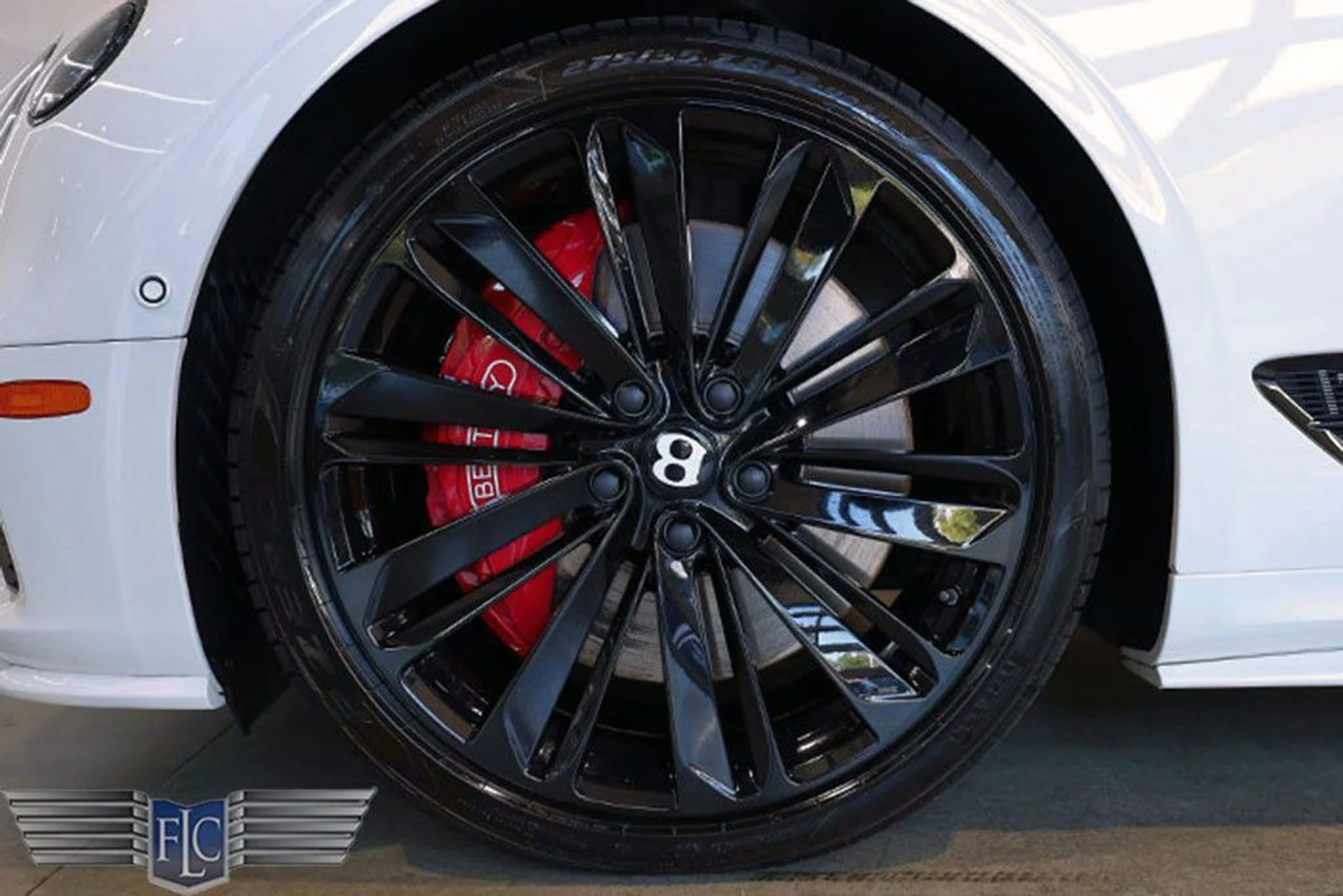mph038_1930616644_used_2023_bentley_continental_gtcspeedconvertible_9689_23028266_39_1024_996a339002