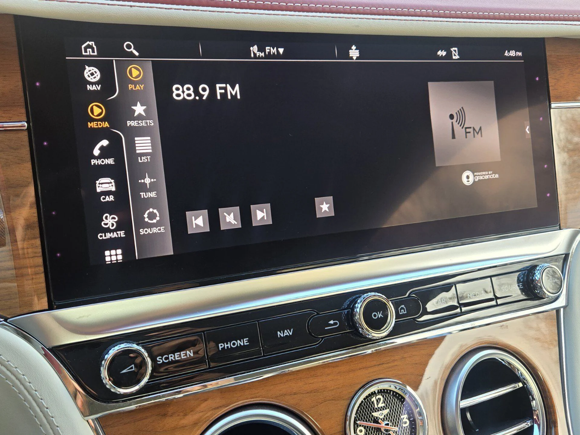 mph038_1940714837_c07917e656cd14eec1e8e8a36f1deffdx_0107104384