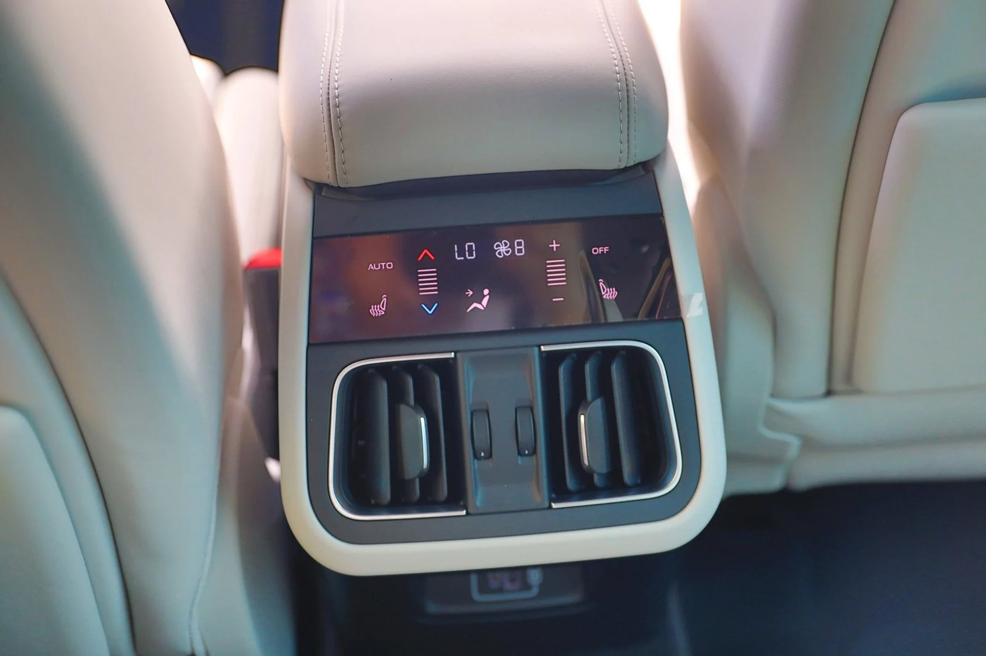 mph038_1965960073_0144cecd3e224744abc81bc2354d0b43_23f2bb2d3f