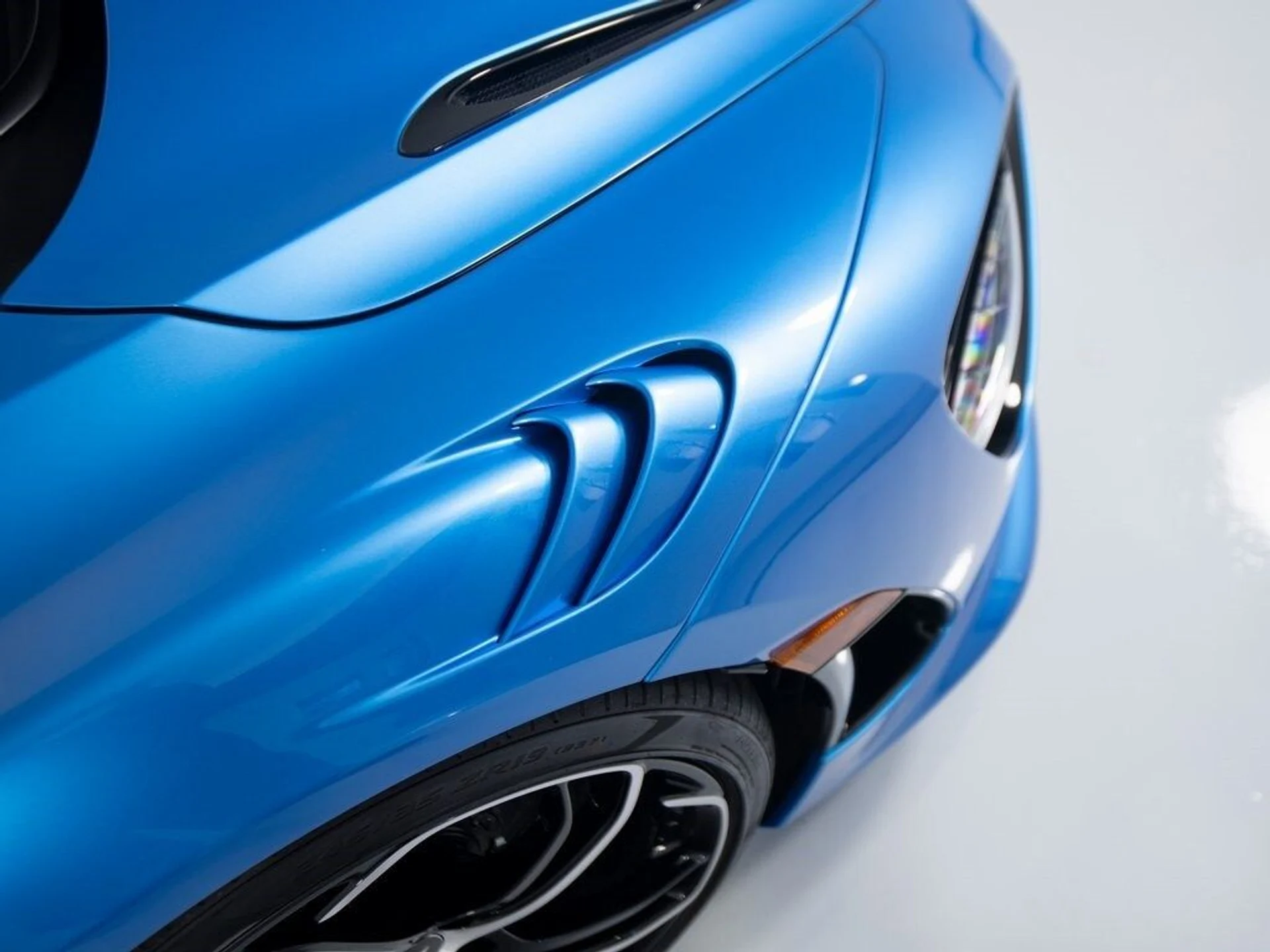 mph038_1975748359_0ad3a094cbbb10ce36084240a5c16774x_429f8b08e9