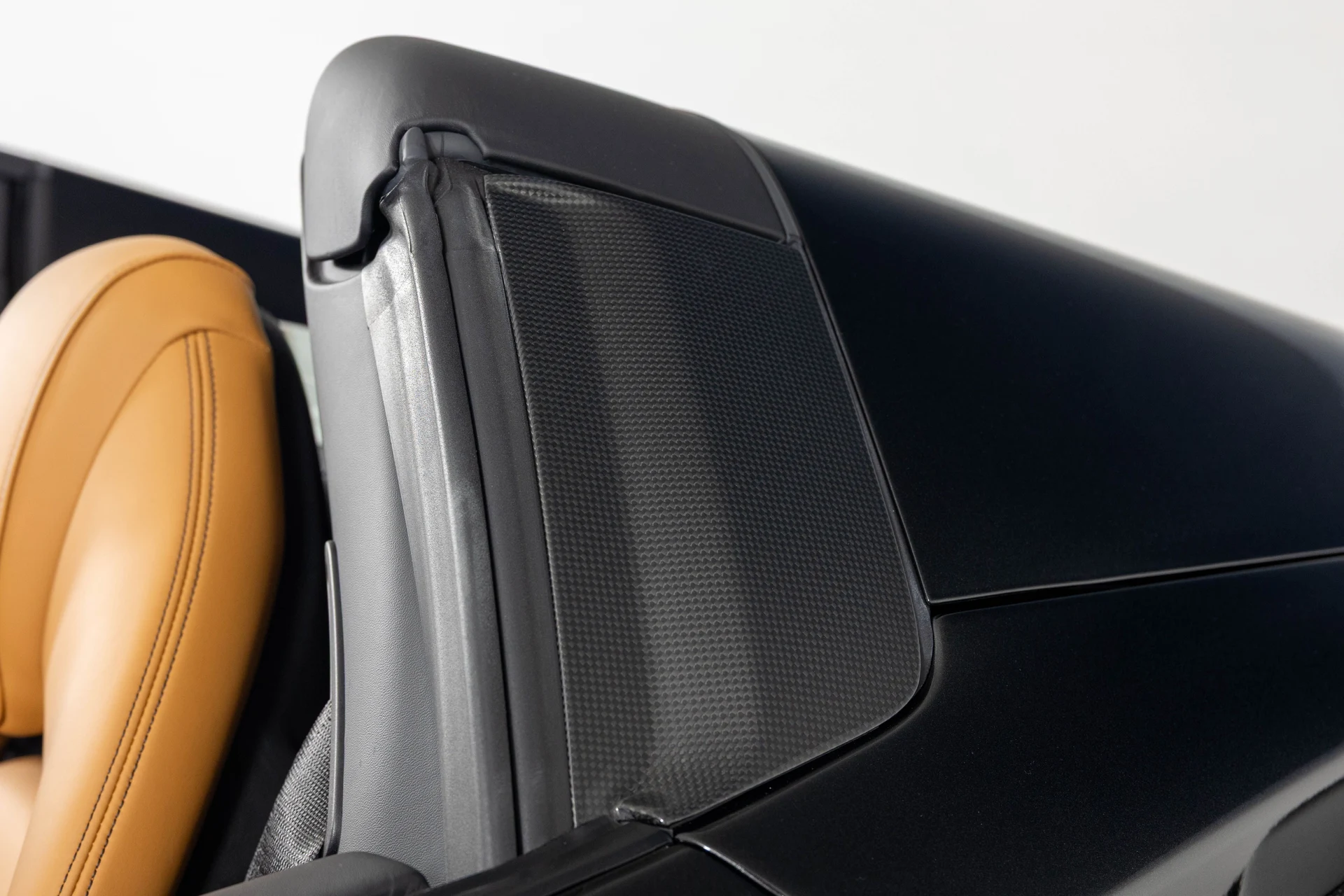 mph038_1983642380_80f78f9291b29d7a685ac35317a47c61_bcfaa8ea78