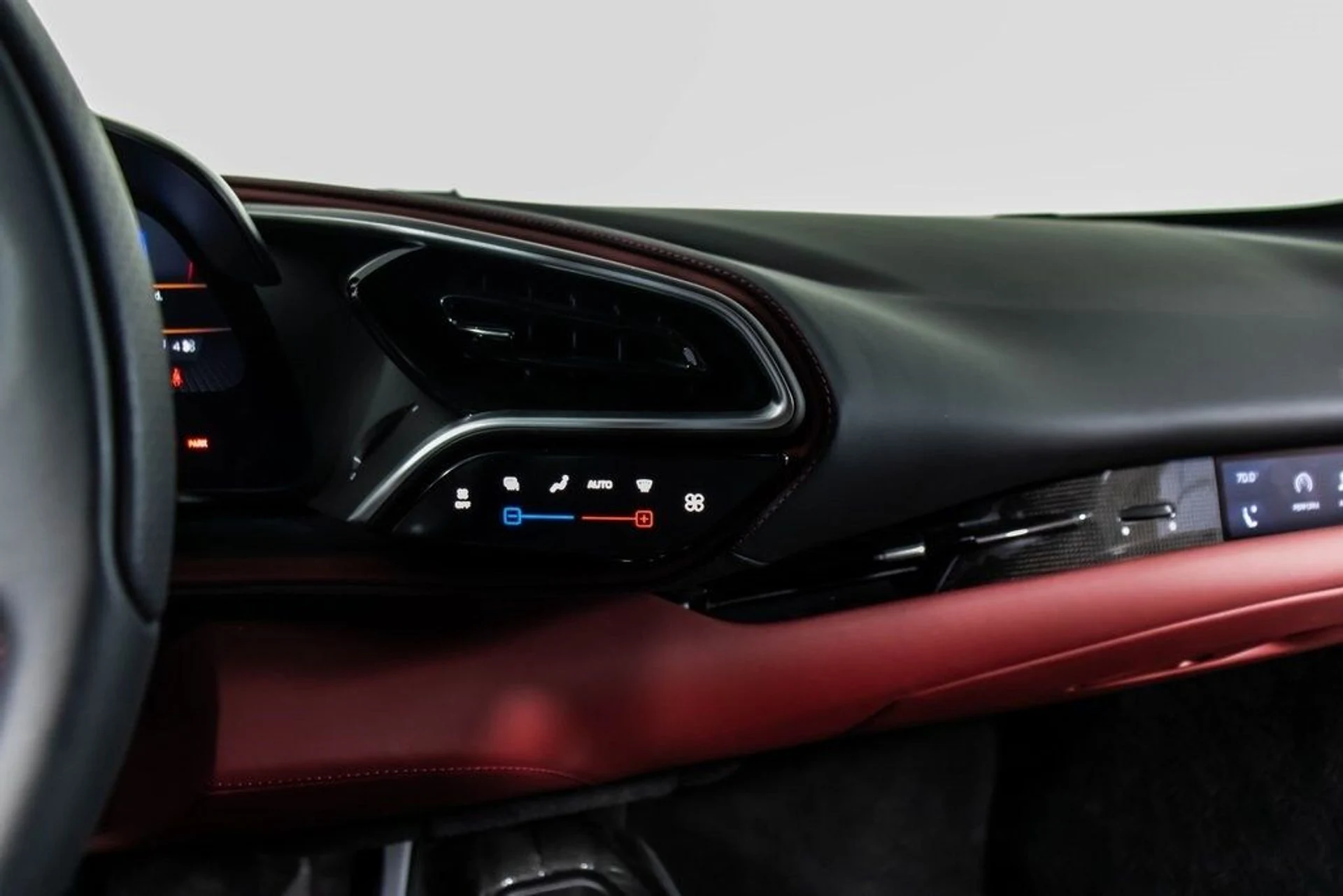 mph038_198364988_e8cbdfc10cd2c36229e68466fd44db5ex_e4e32596a2