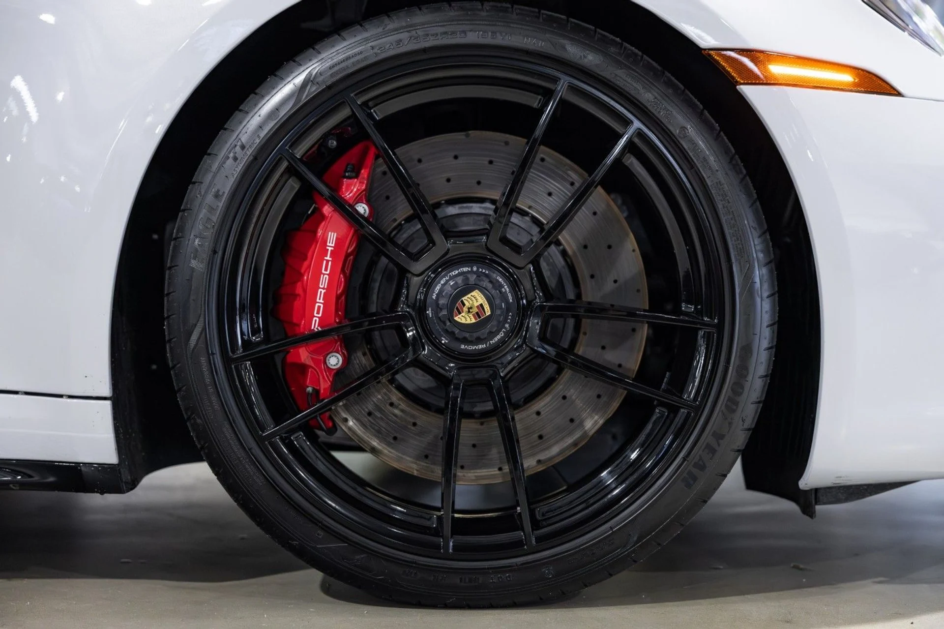 mph038_1984143270_cw_6ad0ef8a99