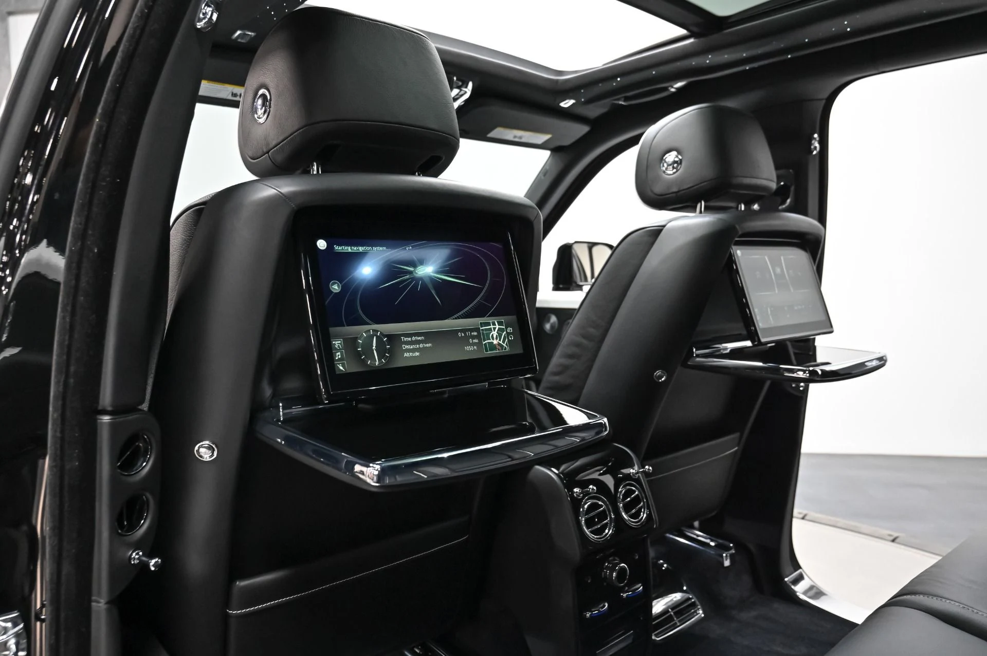 mph038_2000834997_Used_2019_Rolls_Royce_Cullinan_1761408905_d59c49a55e