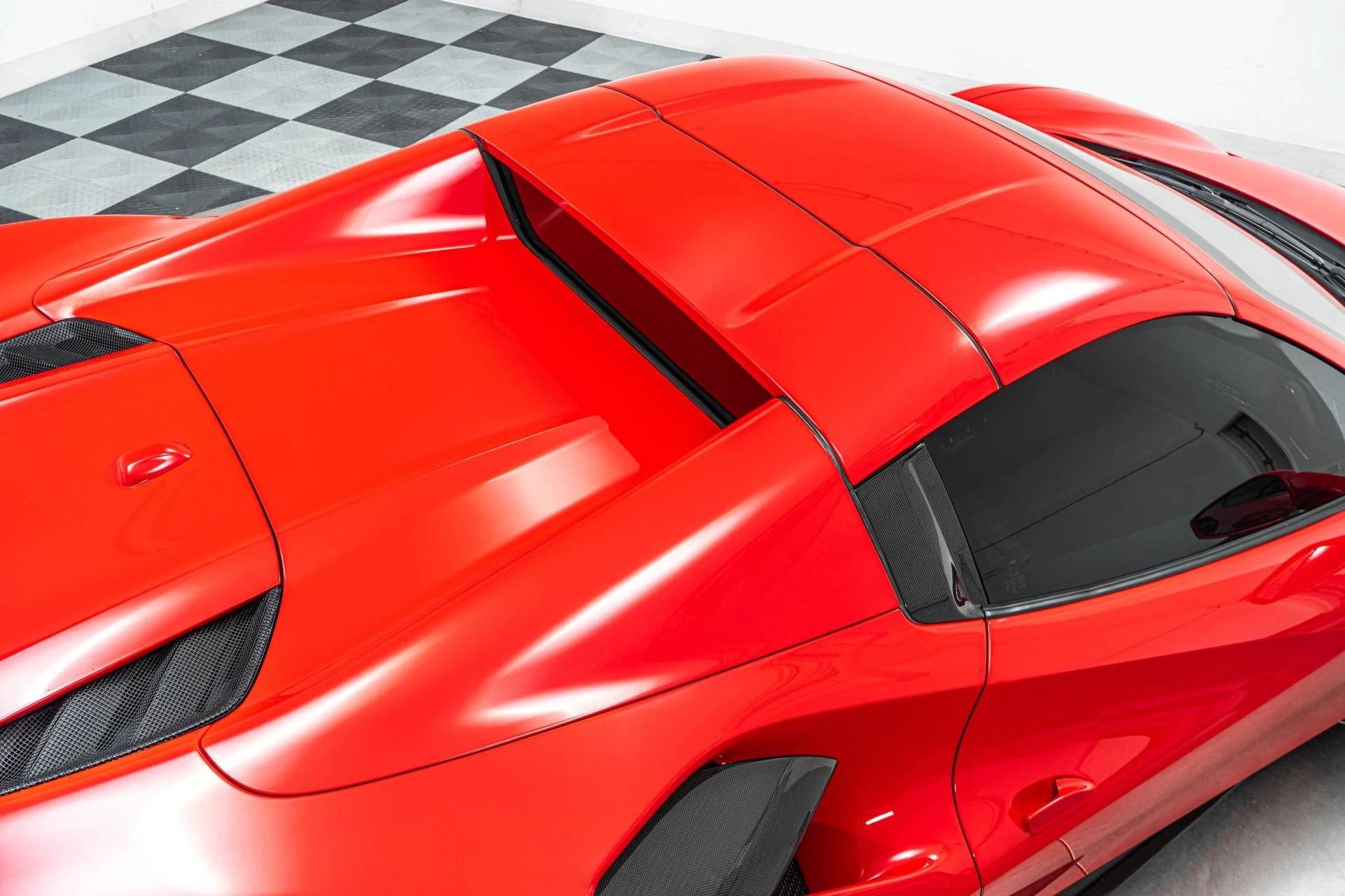 mph038_2005795399_Used_2017_Ferrari_488_Spider_1776892086_c5bc2aa8e0