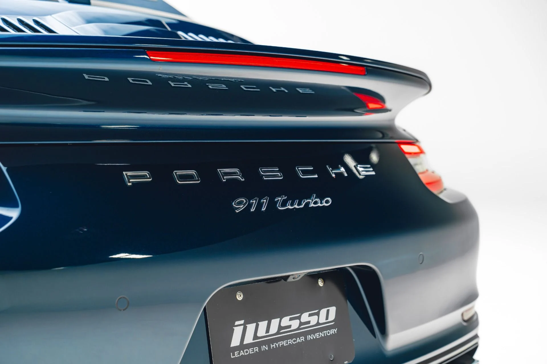 mph038_2007987149_Used_2019_Porsche_911_Turbo_1781652596_c49c436ccb