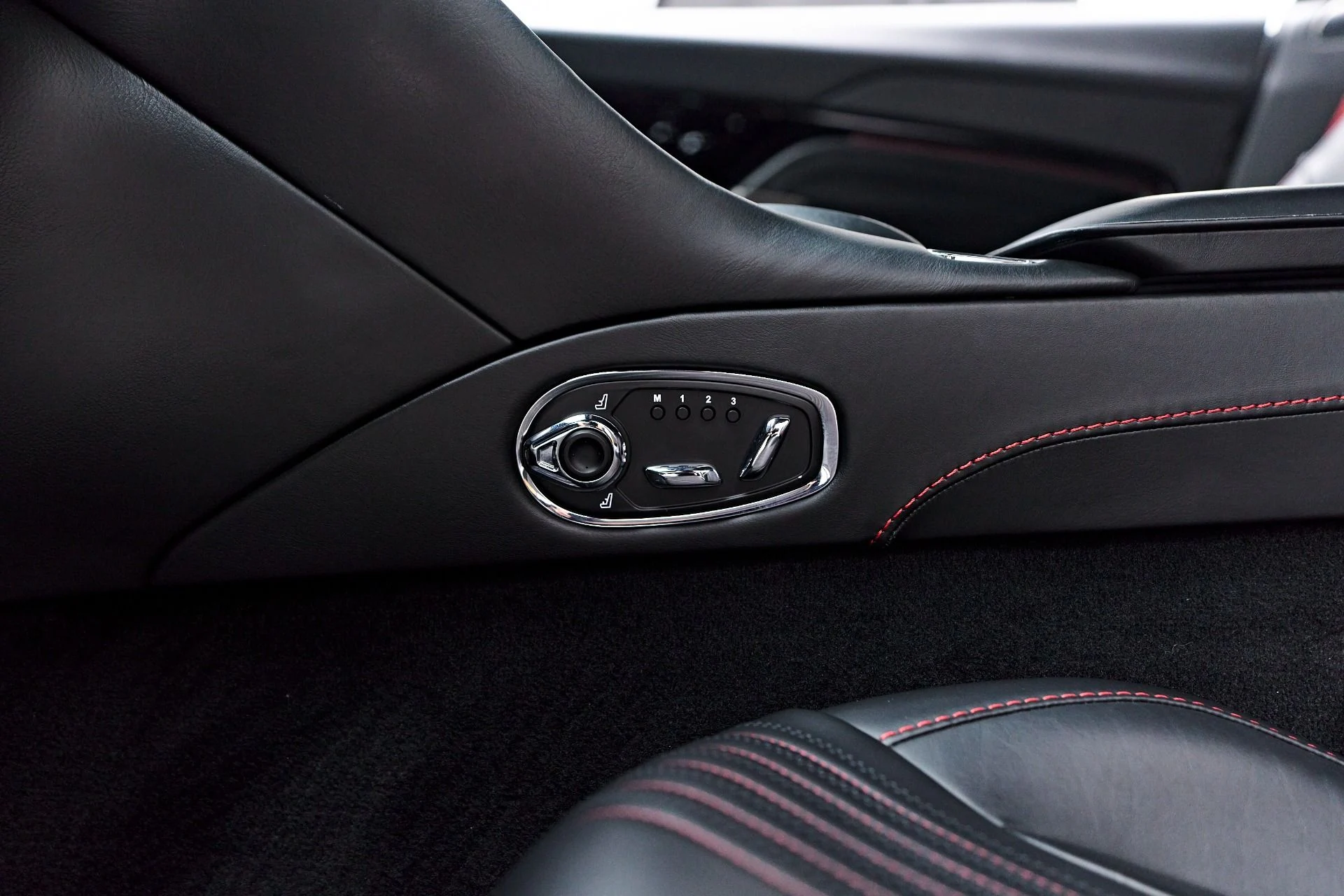 mph038_2012644689_Used_2020_Aston_Martin_DB_11_AMR_1756239377_ed6235909d