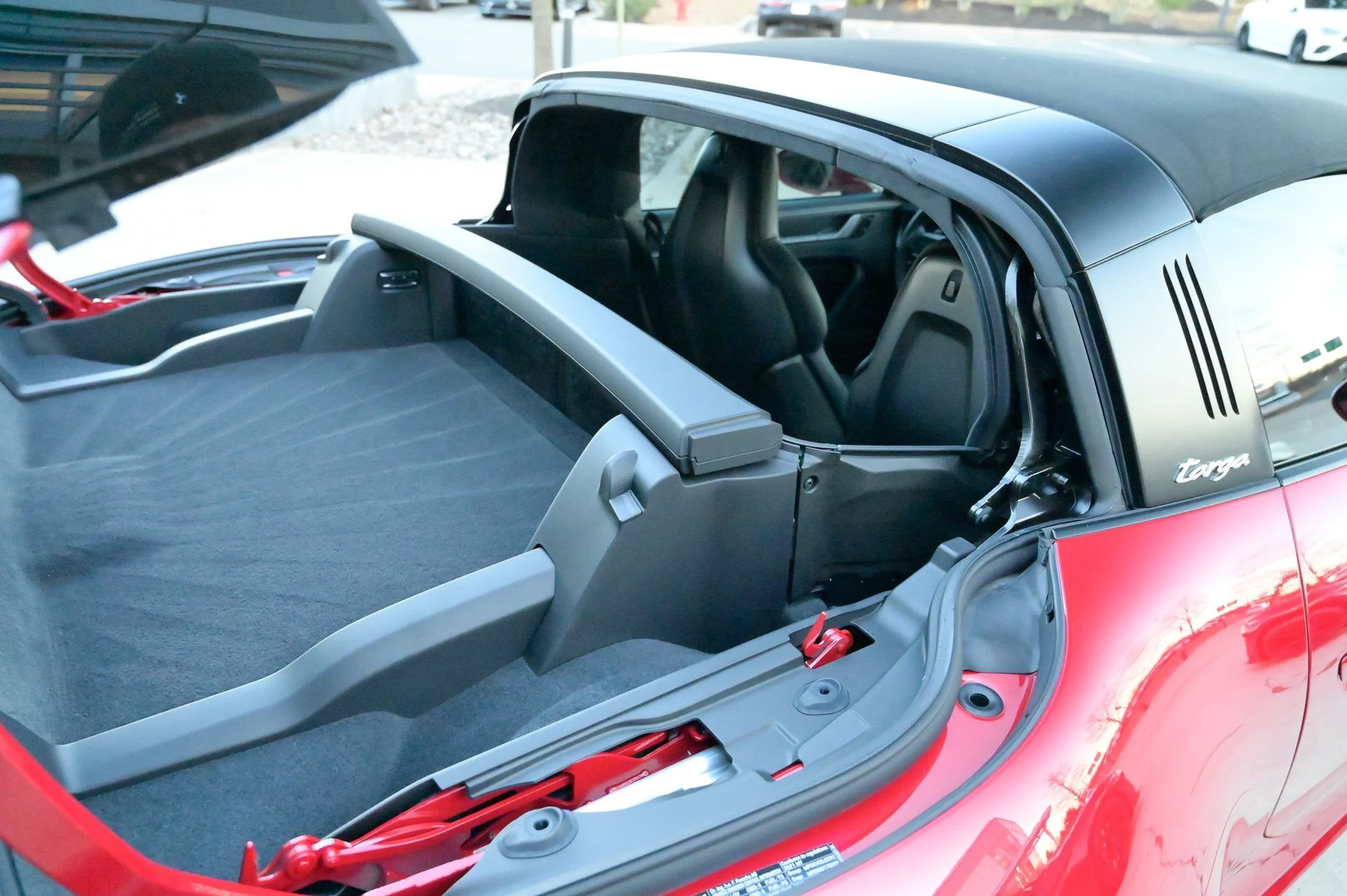 mph038_2018800936_83b0ec2f75b54cfe9d8808ecfa48f11a_df89426db1