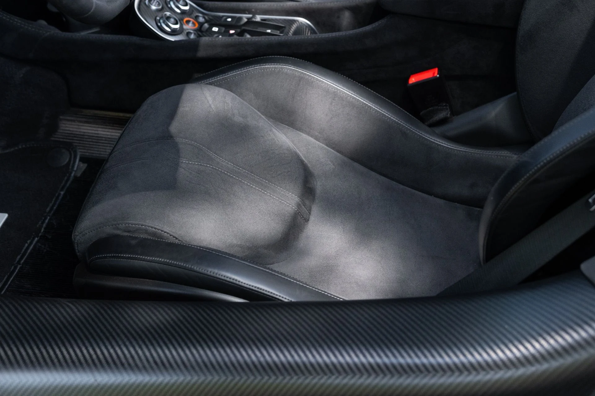 mph038_2025227541_Used_2020_Mc_Laren_600_LT_Spider_1777683244_c7acc45867