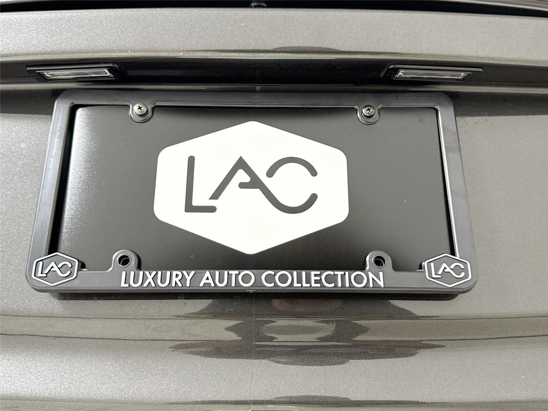 mph038_2042525280_dd3b84e3483ea8b108d869afe21a16dd_59c89a84bd