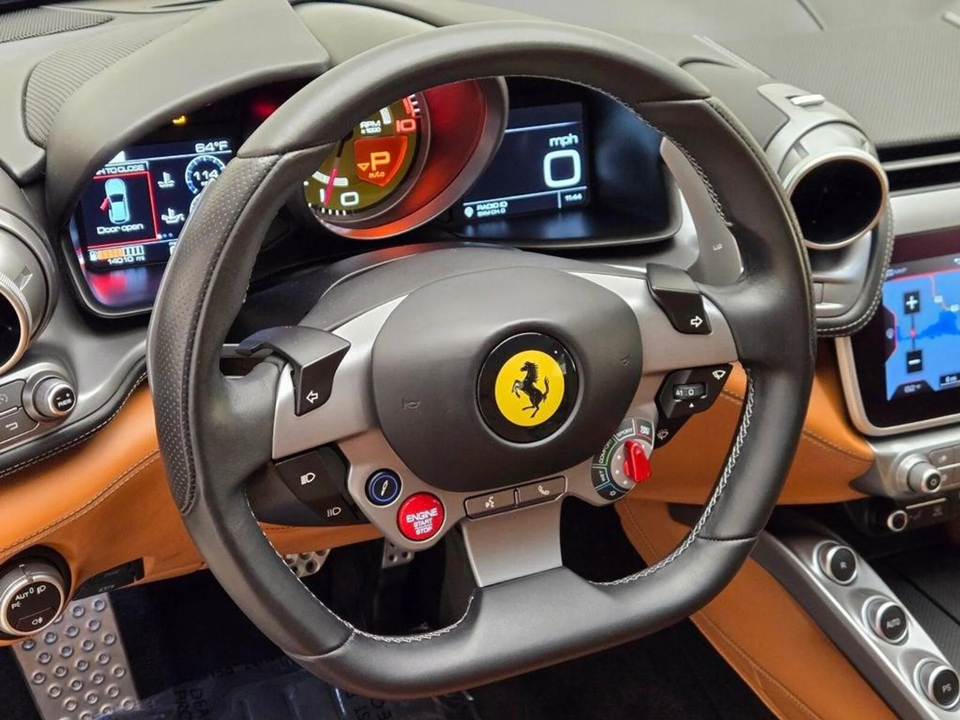 mph038_2047110403_Used_2017_Ferrari_GTC_4_Lusso_V12_1783509851_7f166cb978