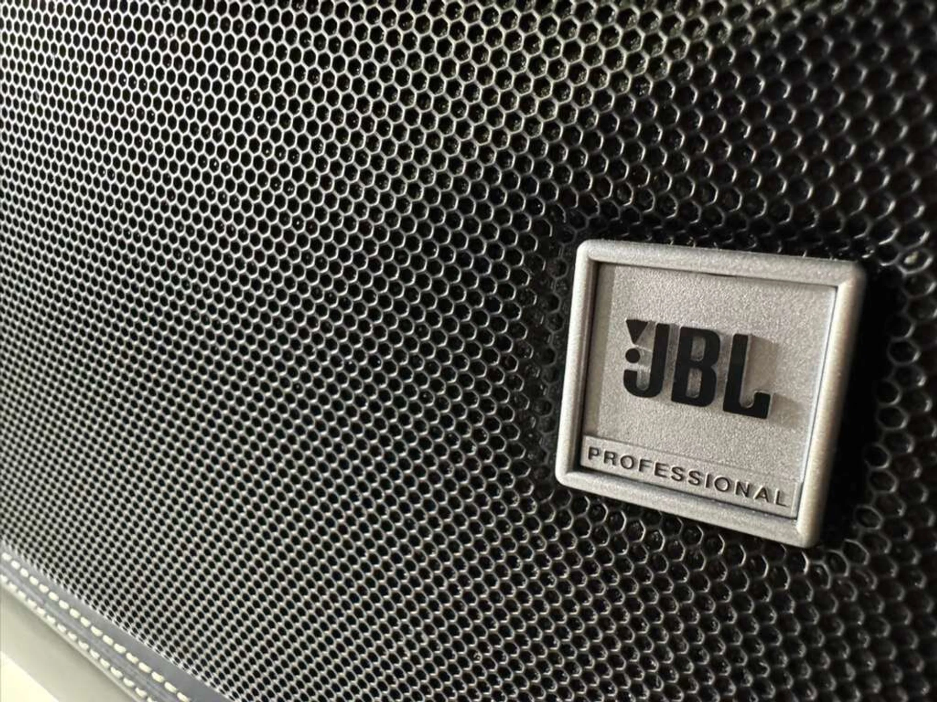 mph038_2048622365_ba07fb94a059afd789f5c83d9cc43bb5_6e98e66175