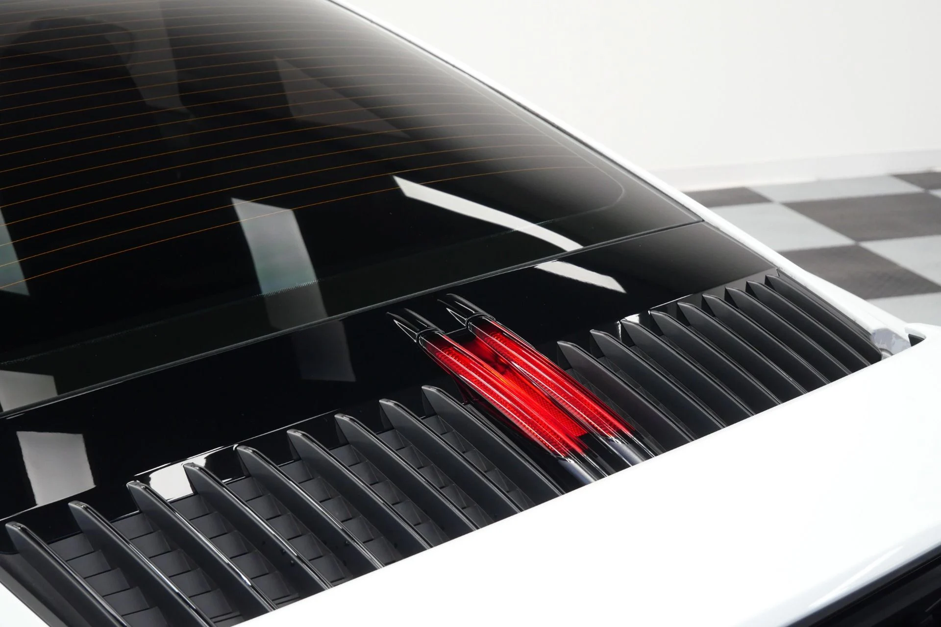 mph038_2061217937_Used_2020_Porsche_911_Carrera_Premium_Package_Leather_Interior_Package_1773071212_21aa93dd98