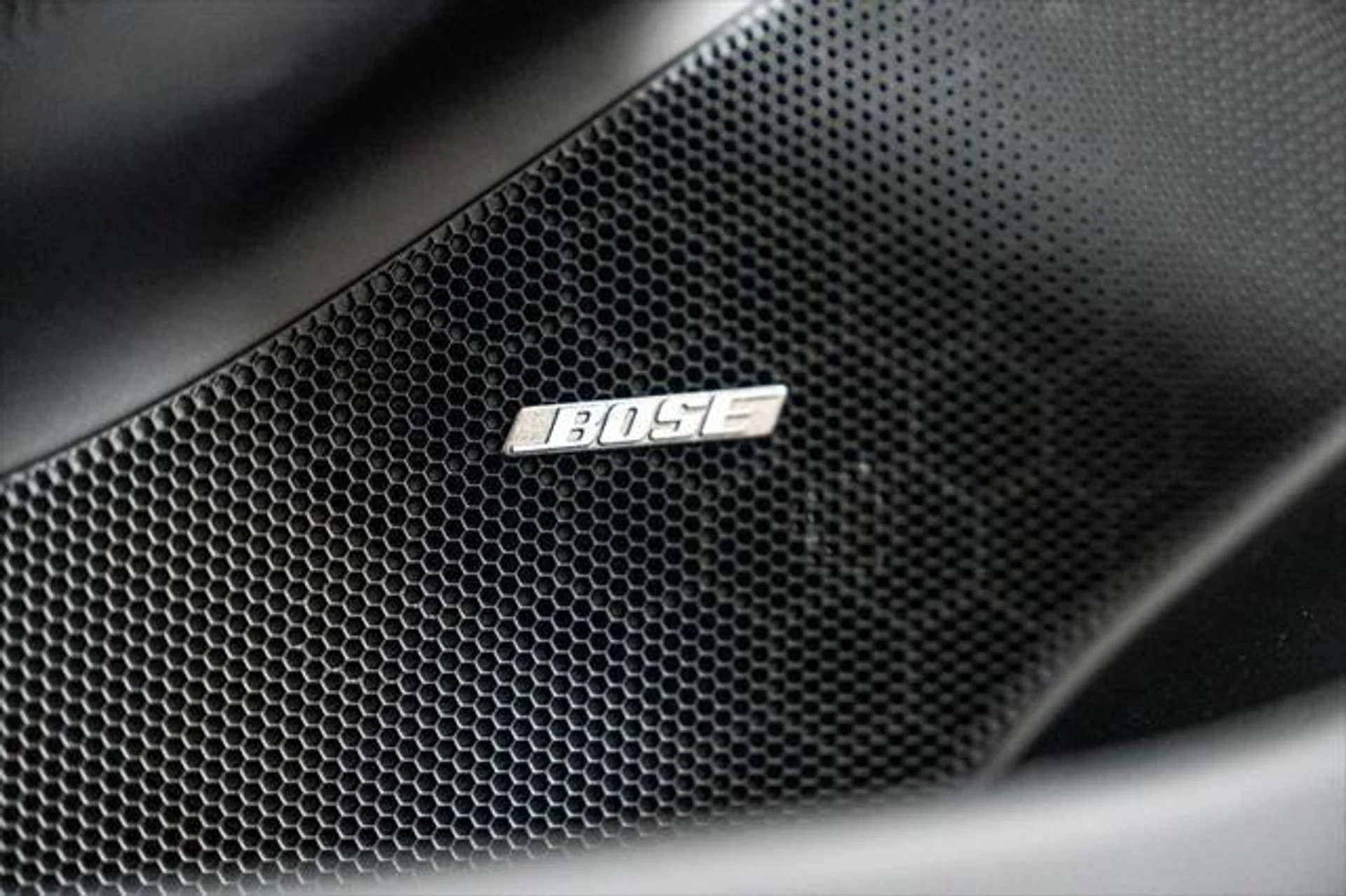 mph038_2062566063_ks_S45_N90_Jh_Ld_It93_AQ_Yjb9t_s_HU_e2e584a98a